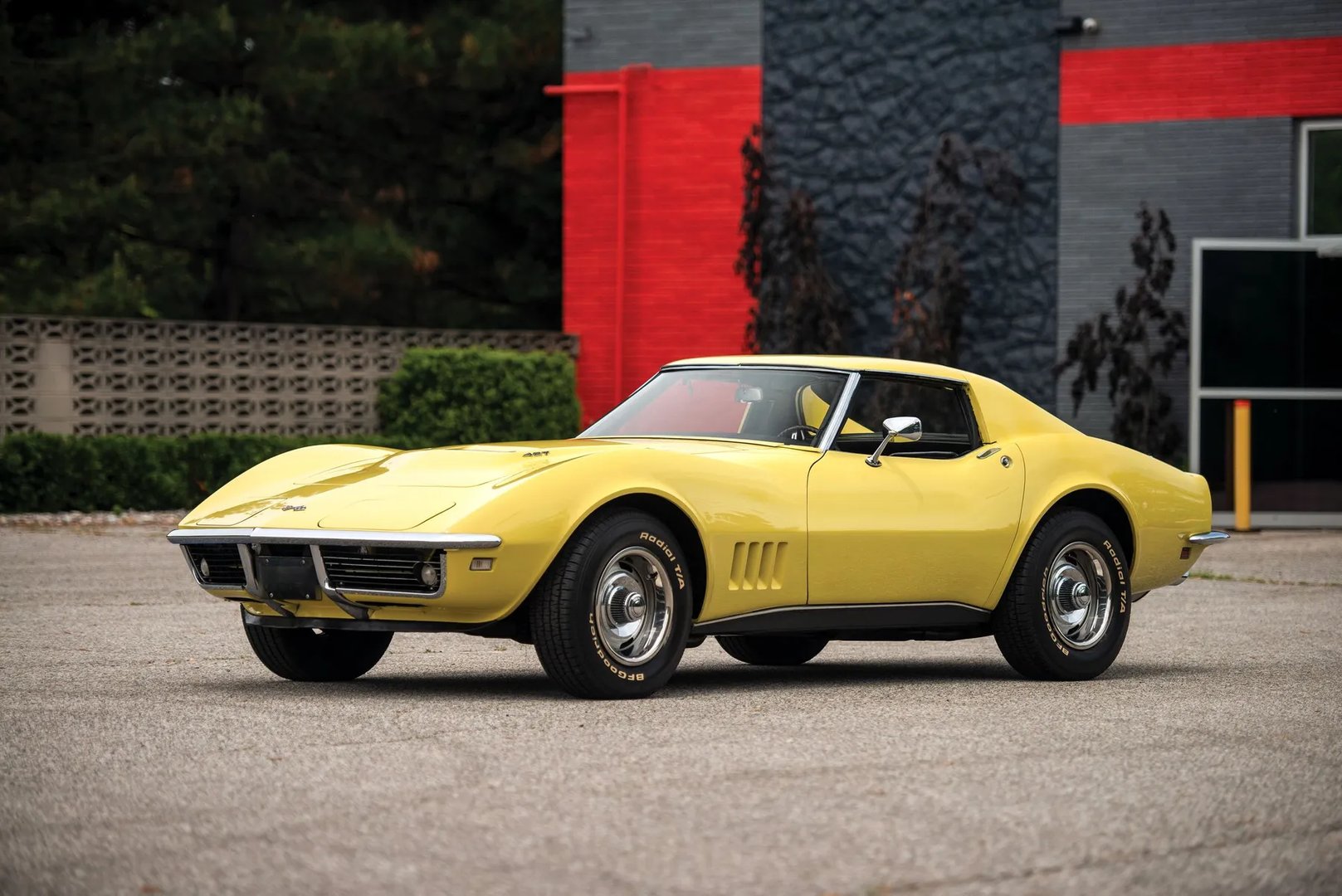 Chevrolet Corvette 3 generation  Coupe