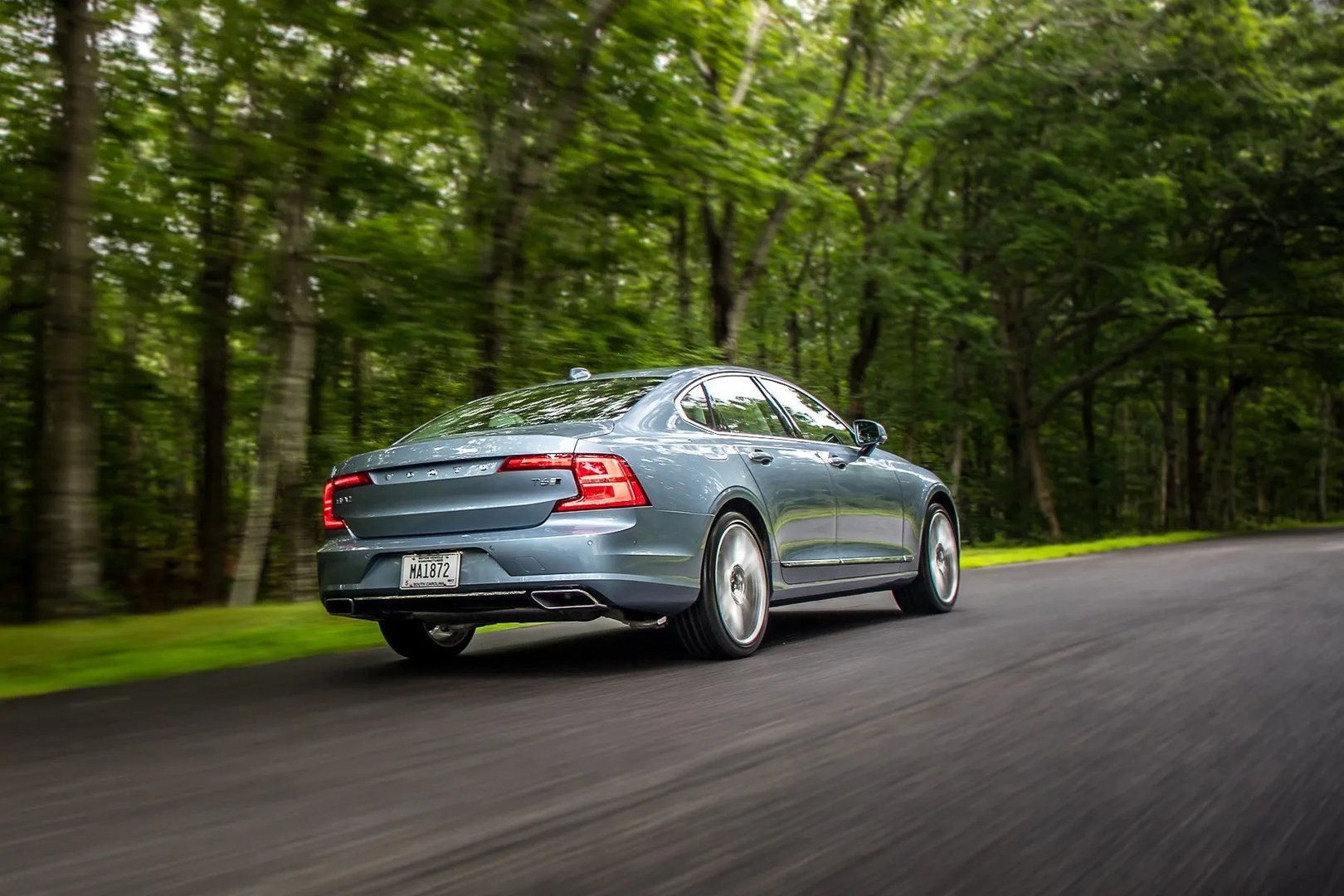 Volvo_S90_2_generation__Sedan__13.jpg