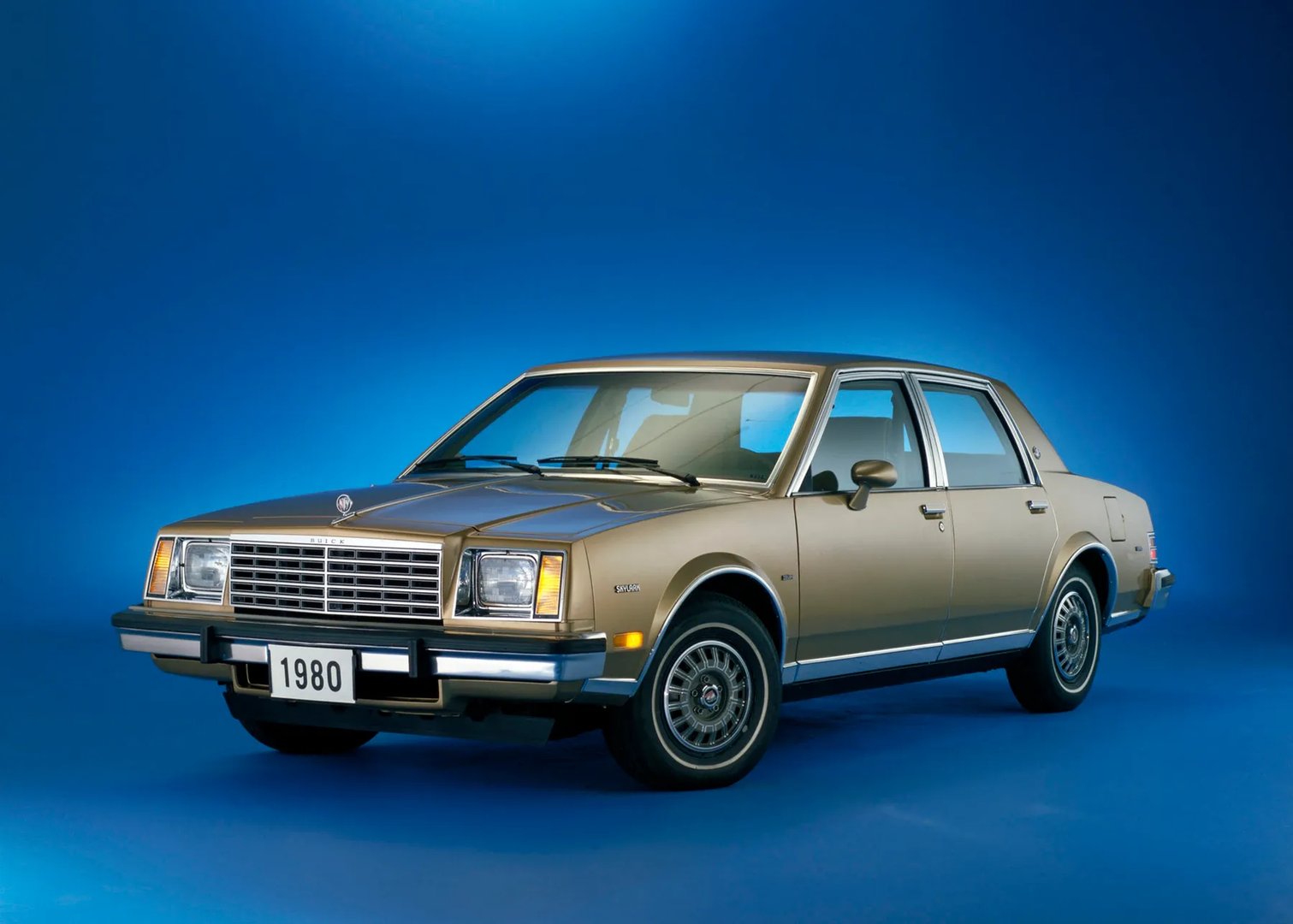 Buick_Skylark_5_generation__Sedan__4.jpg