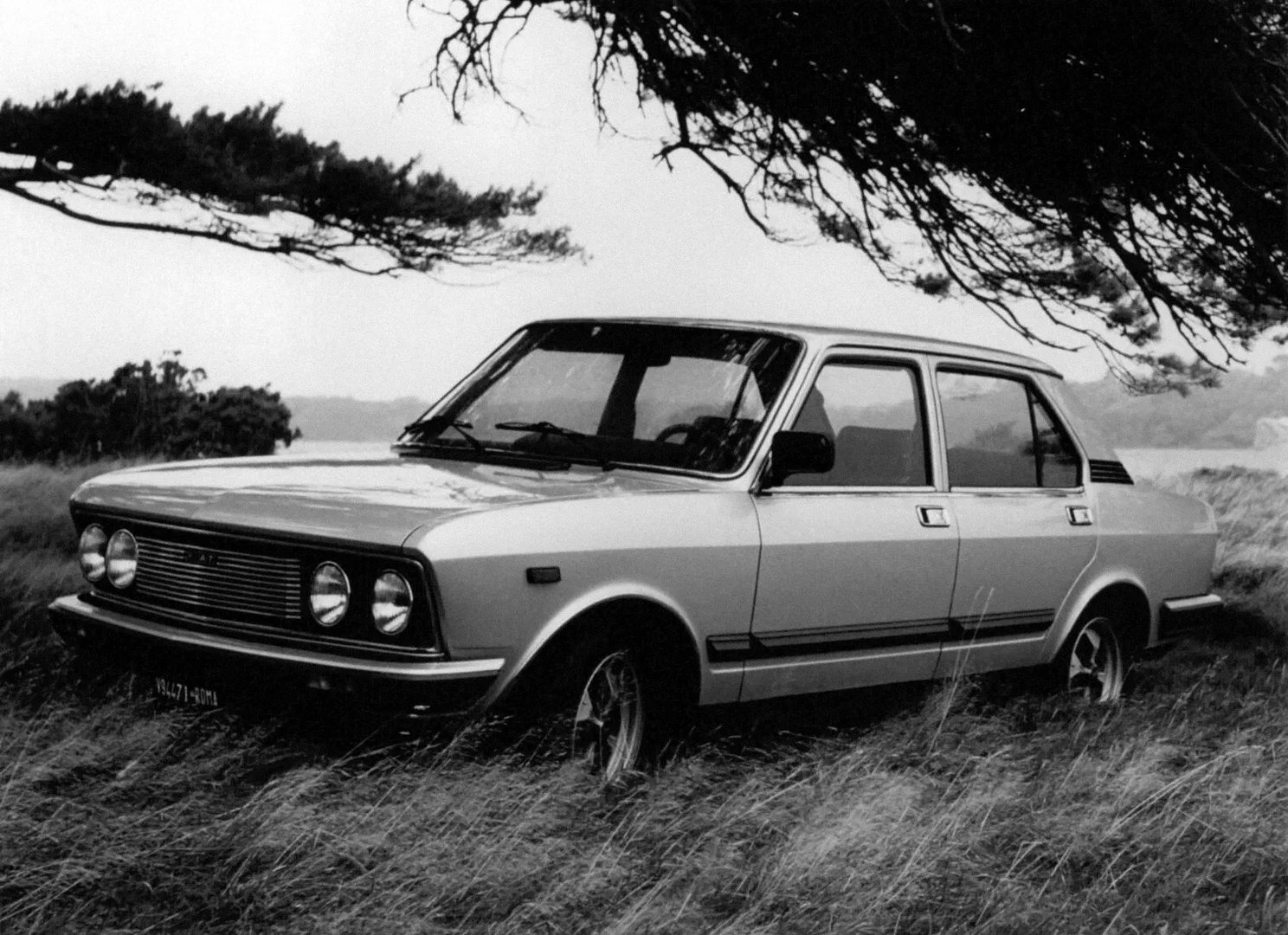 Fiat_132_1_generation__Sedan__6.jpg