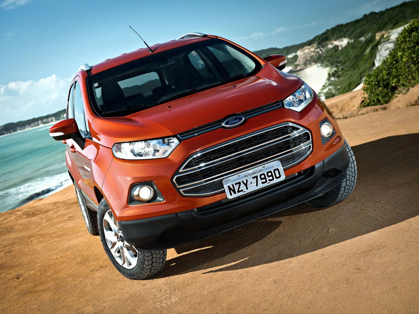 Ford_EcoSport_2_generation__SUV_5-doors__4.jpg