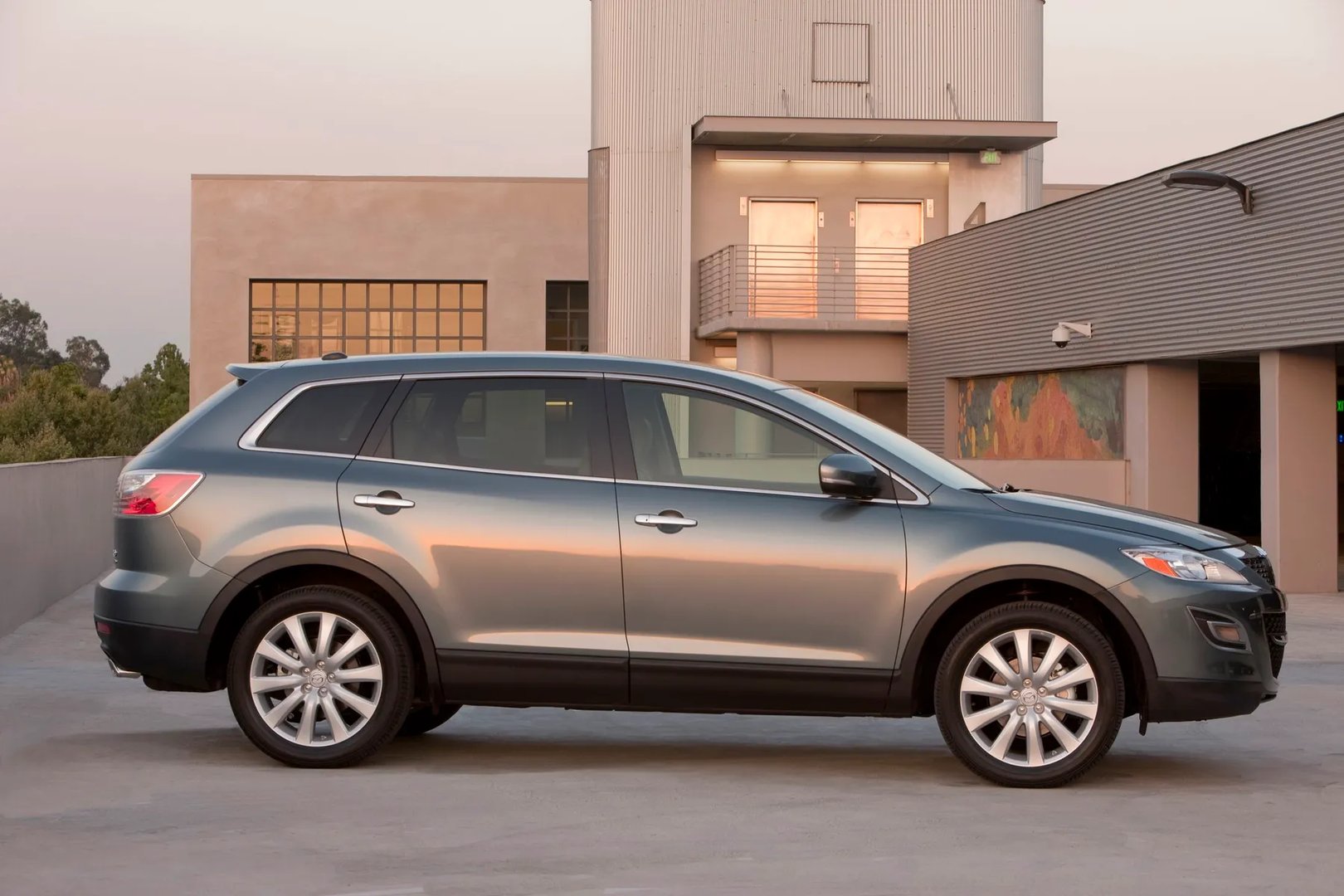 Mazda_CX-9_1_generation_restyling__SUV_5-doors__13.jpg