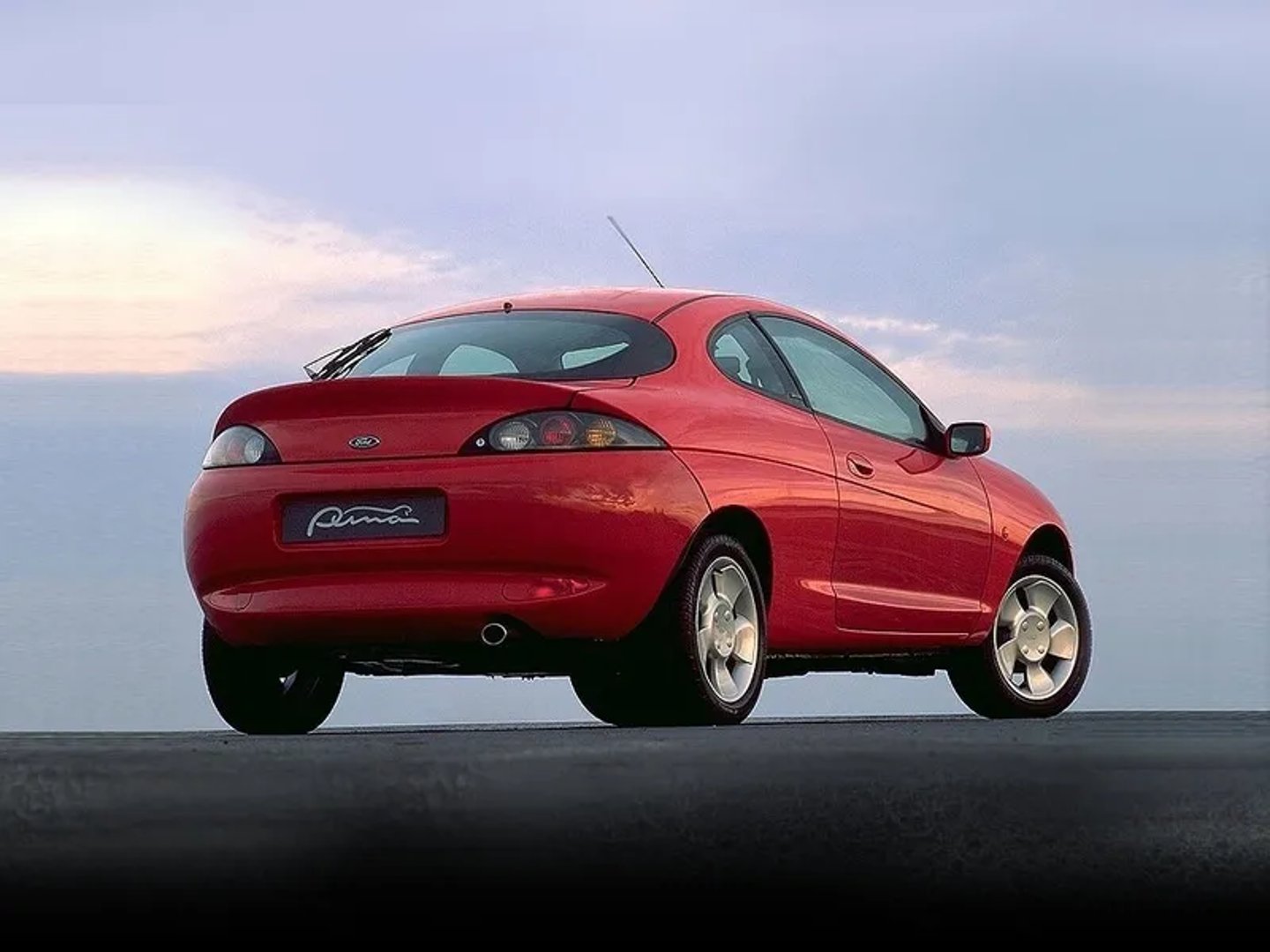 Ford_Puma_1_generation__Mini_3-doors__1.jpg