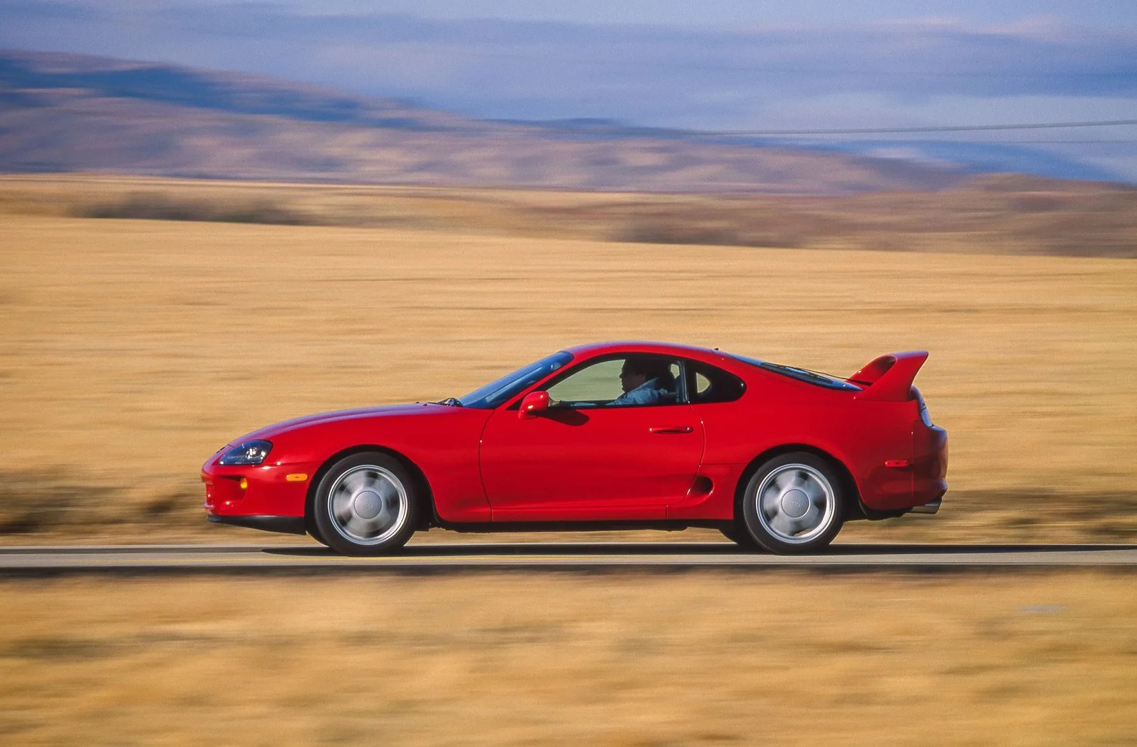 Toyota_Supra_4_generation__Coupe__5.jpg