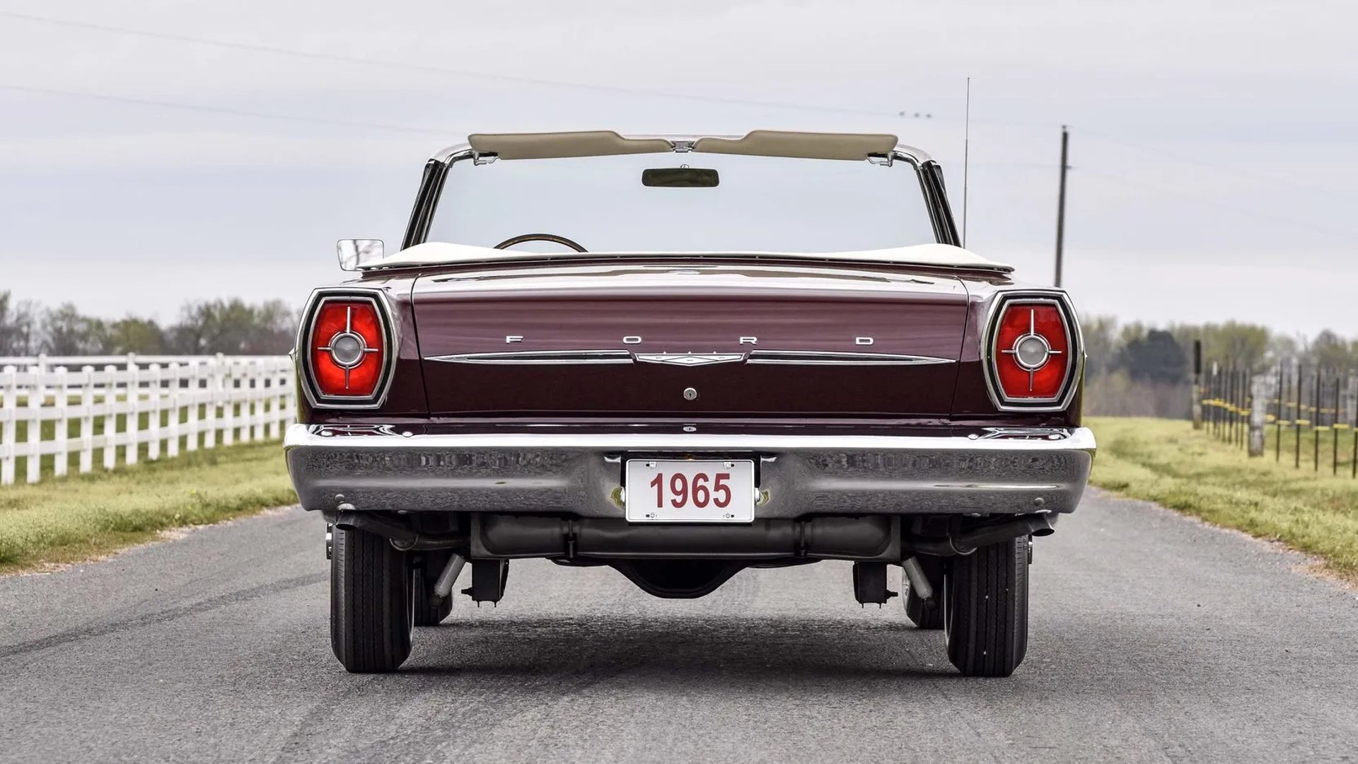 Ford_Galaxie_(USA)_3_generation__Cabrio__3.jpg