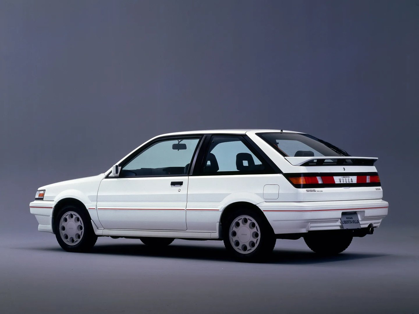 Nissan_Liberta_Villa_2_generation__Hatchback_3-door__1.jpg