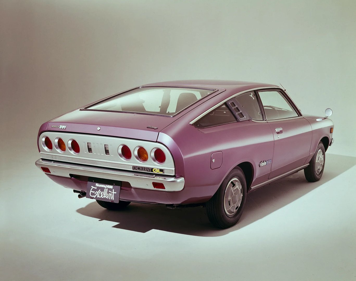Datsun_Sunny_1_generation__Coupe__1.jpg