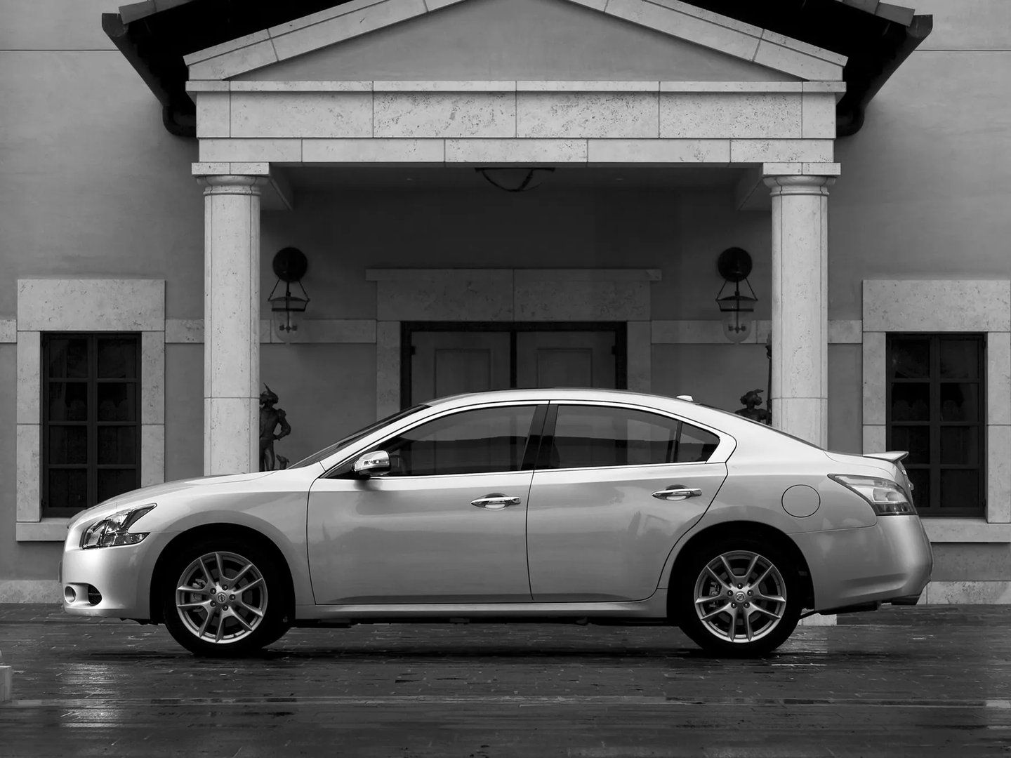 Nissan_Maxima_7_generation__Sedan__3.jpg