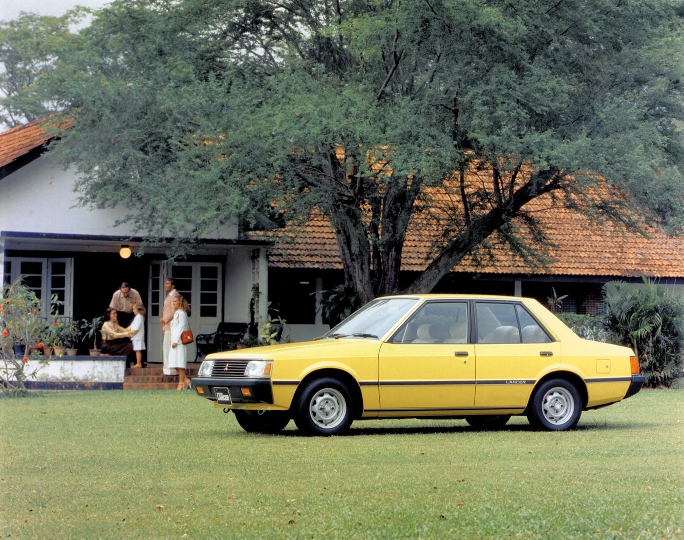 Mitsubishi_Lancer_3_generation__Sedan__4.jpg