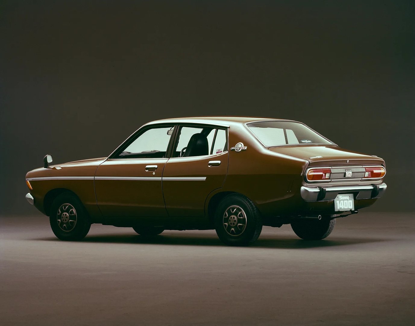 Datsun_Sunny_1_generation__Sedan__4.jpg