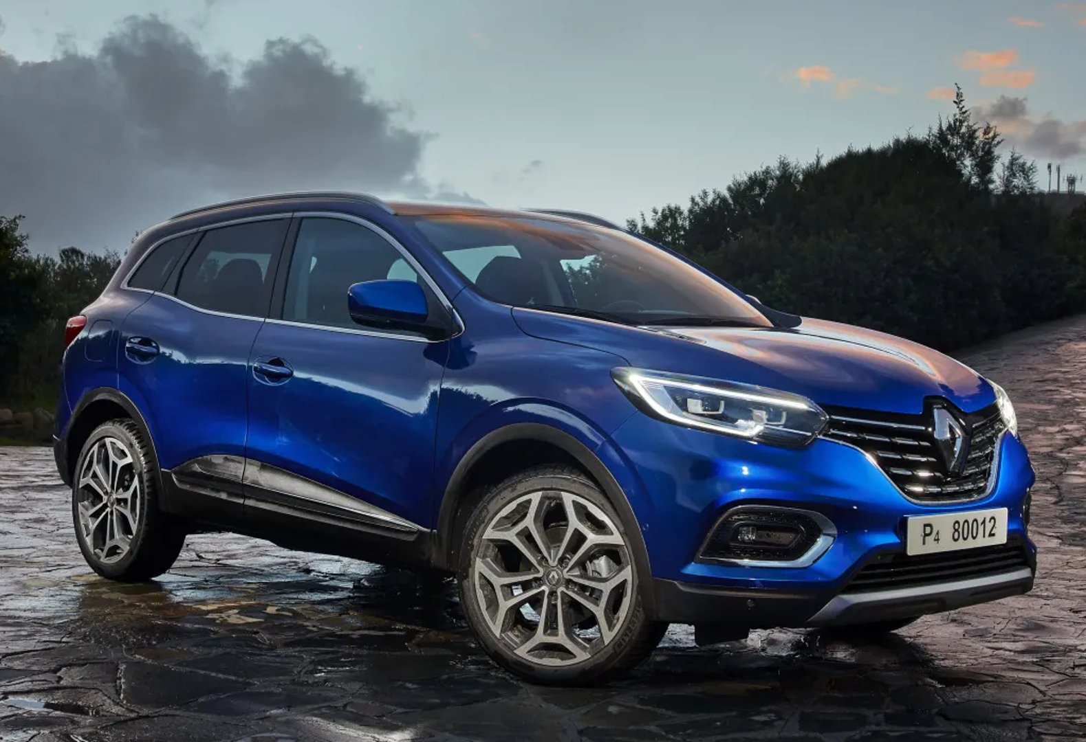 Renault_Kadjar_1_generation_restyling__SUV_5-doors__3.jpg