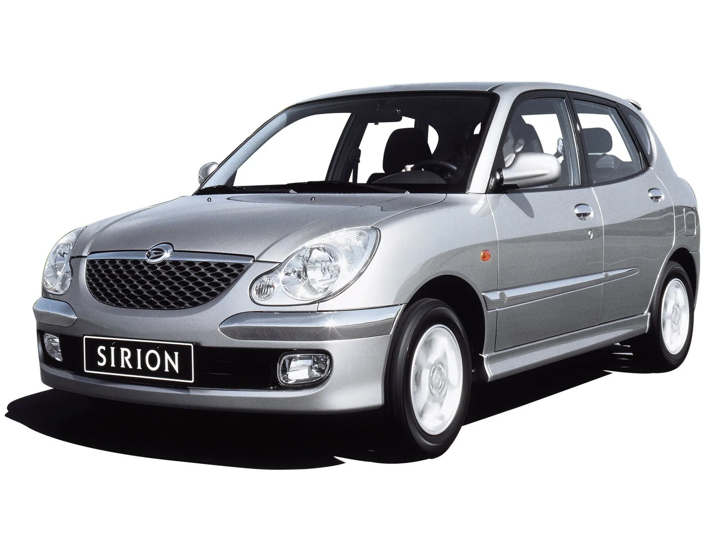 Daihatsu_Sirion_1_generation__Mini_5-doors__main.jpg