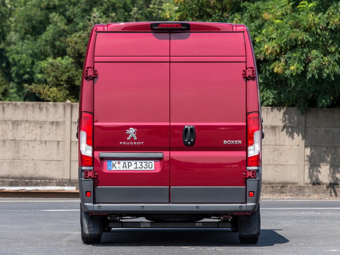 Peugeot_Boxer_2_generation_restyling_1__Van_Long__5.jpg