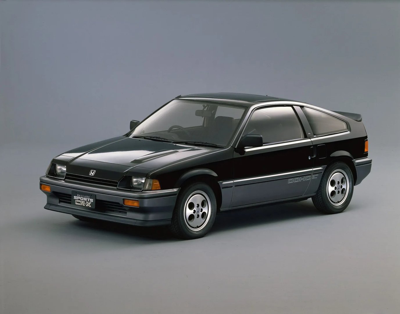 Honda_CR-X_1_generation__Coupe__1.jpg