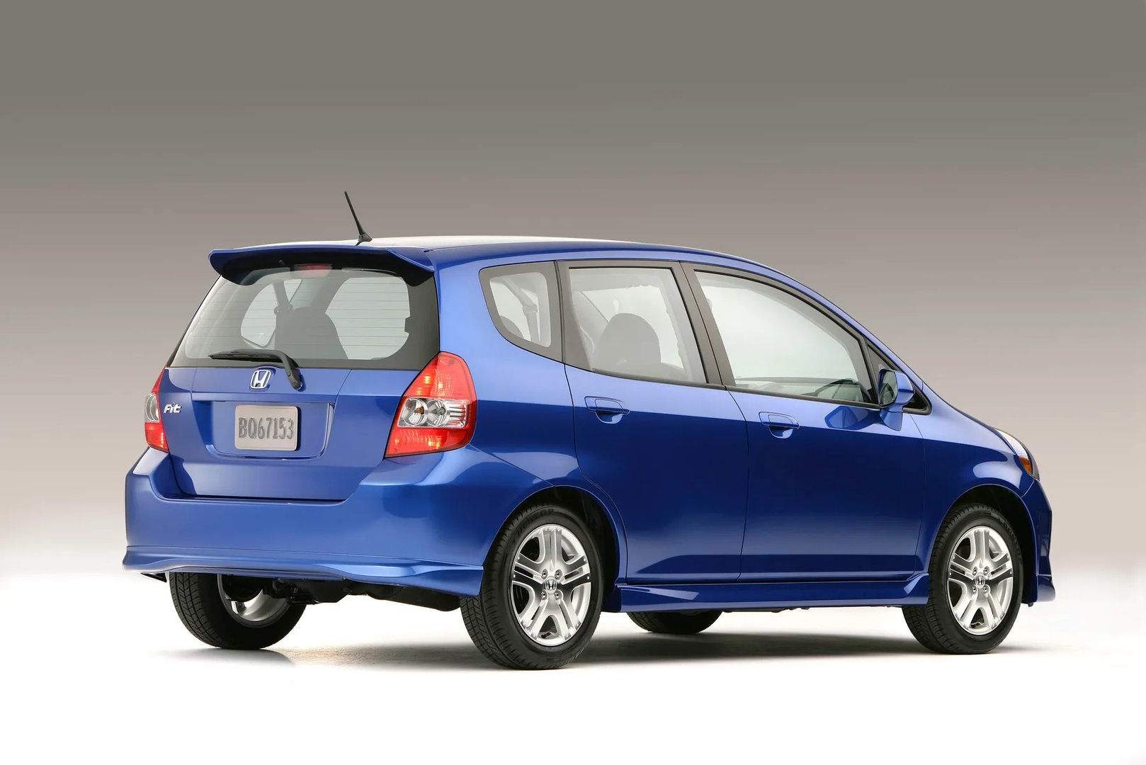 Honda_Fit_1_generation__Mini_5-doors__13.jpg