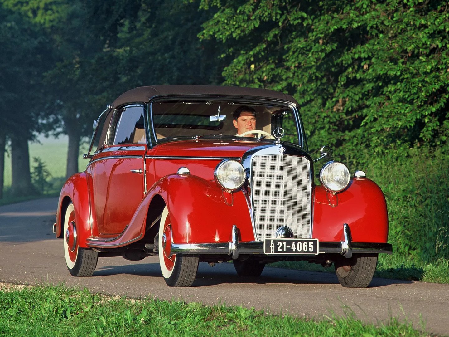 Mercedes_W191_1_generation__Cabrio__5.jpg