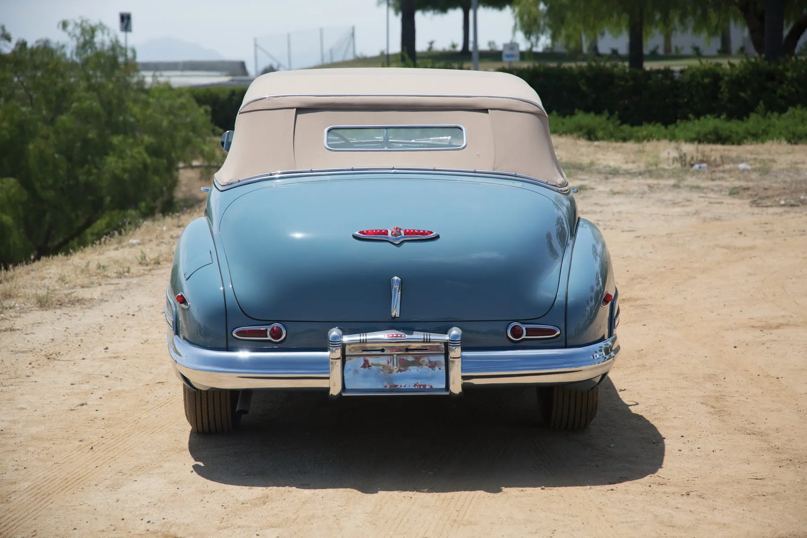 Buick_Super_1_generation__Cabrio__4.jpg