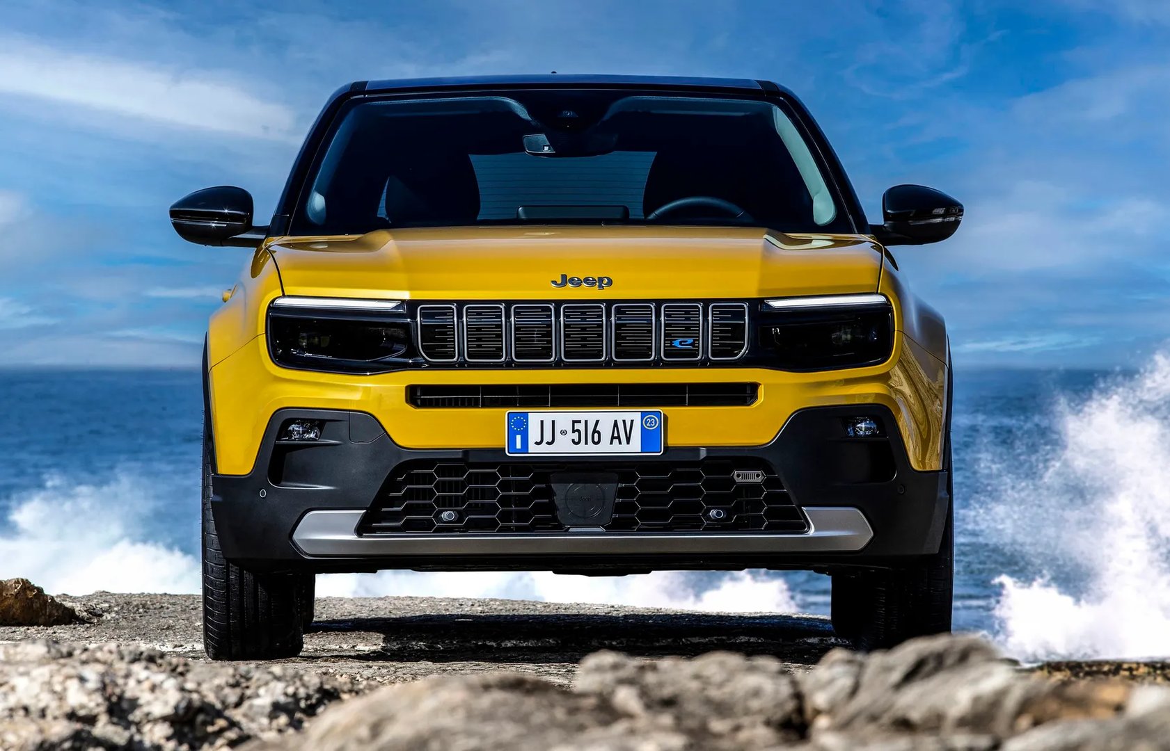 Jeep_Avenger_1_generation__SUV_5-doors__7.jpg