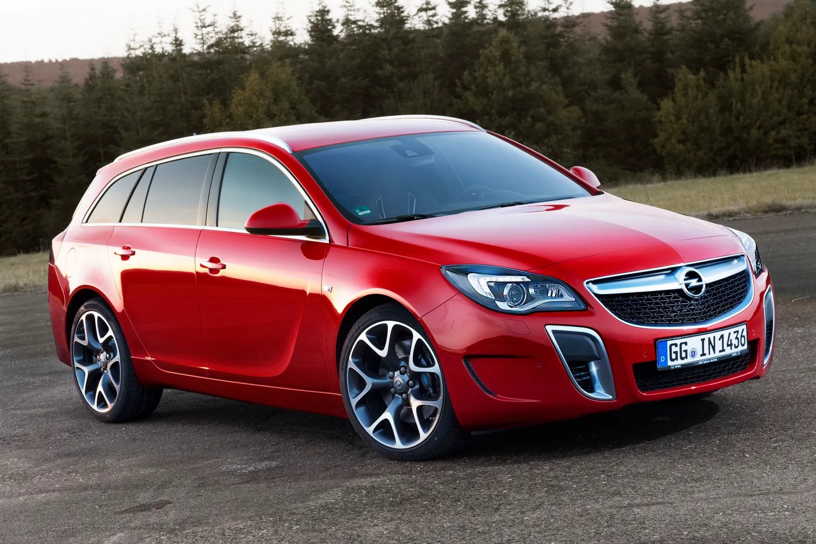 1 generation, restyling 