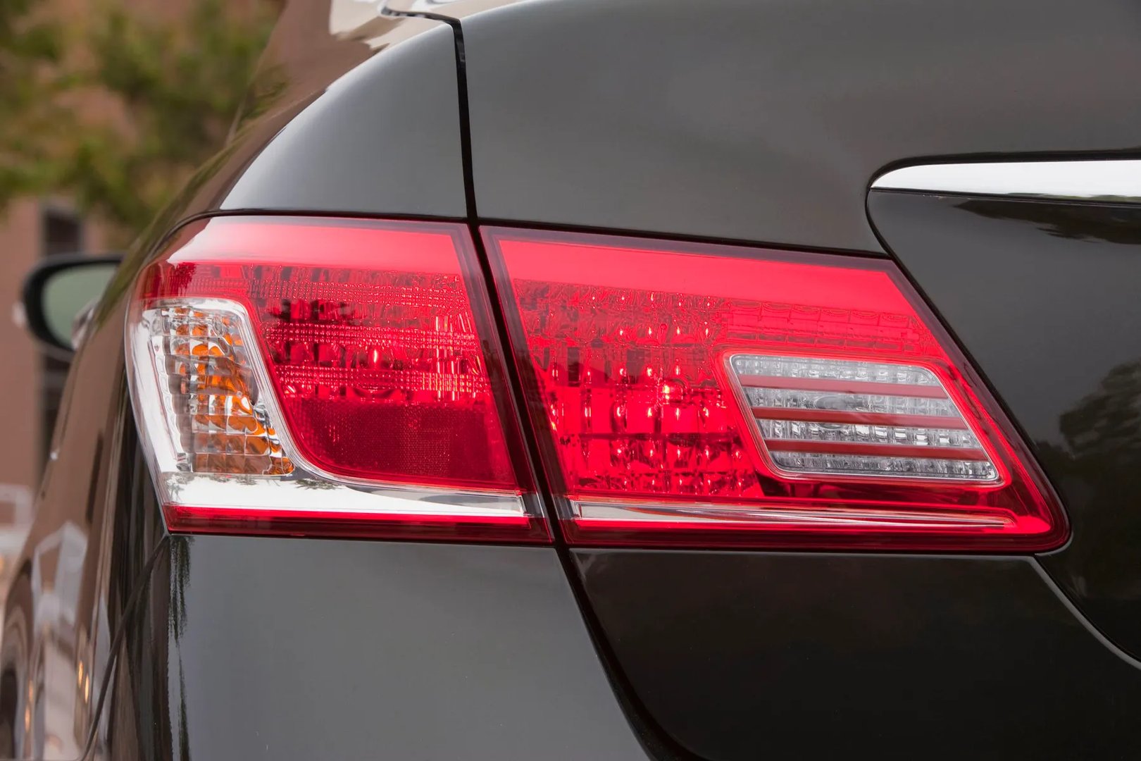 Lexus_ES_5_generation_restyling__Sedan__8.jpg