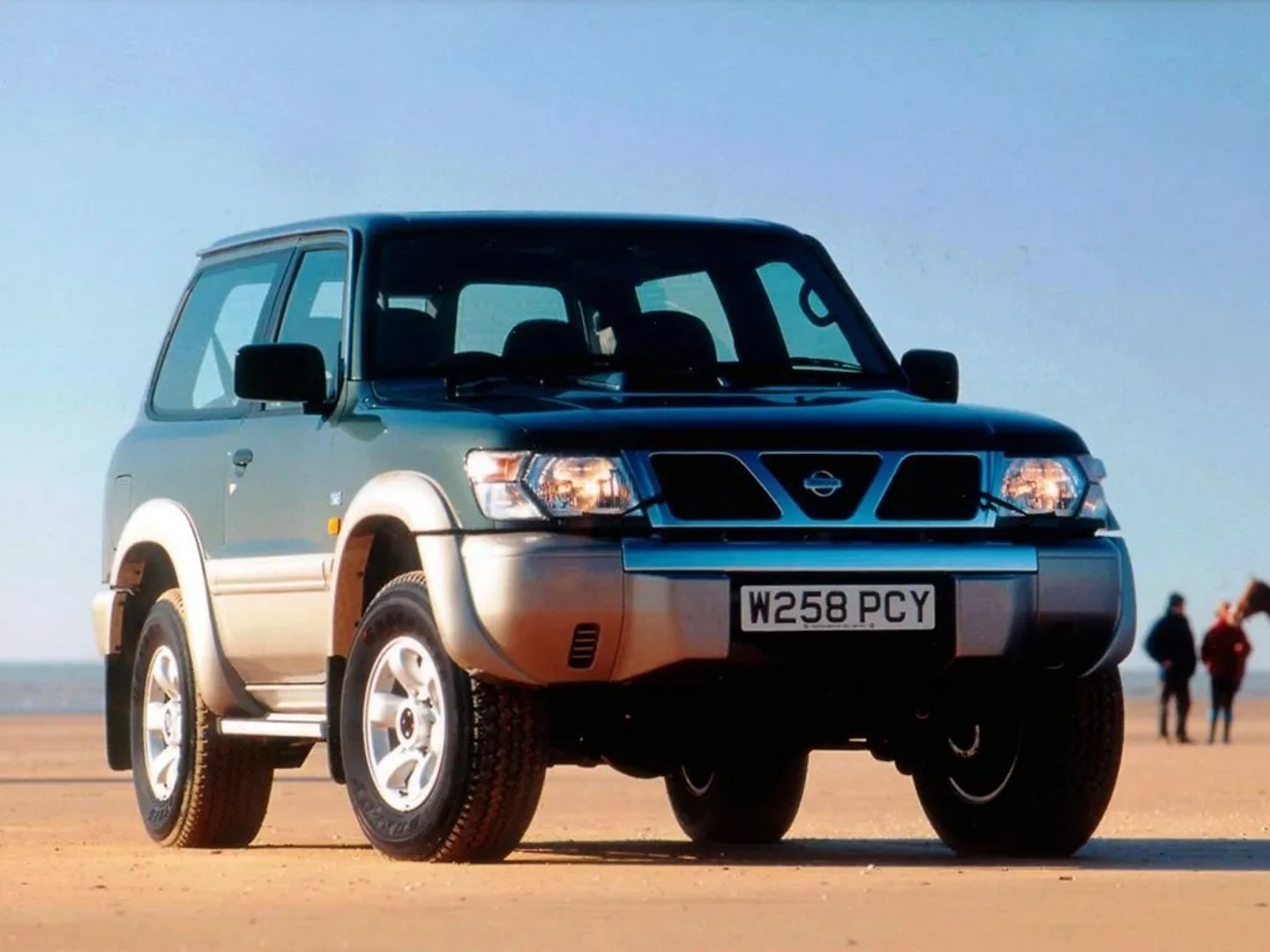 Nissan Safari 5 generation  SUV 3-doors