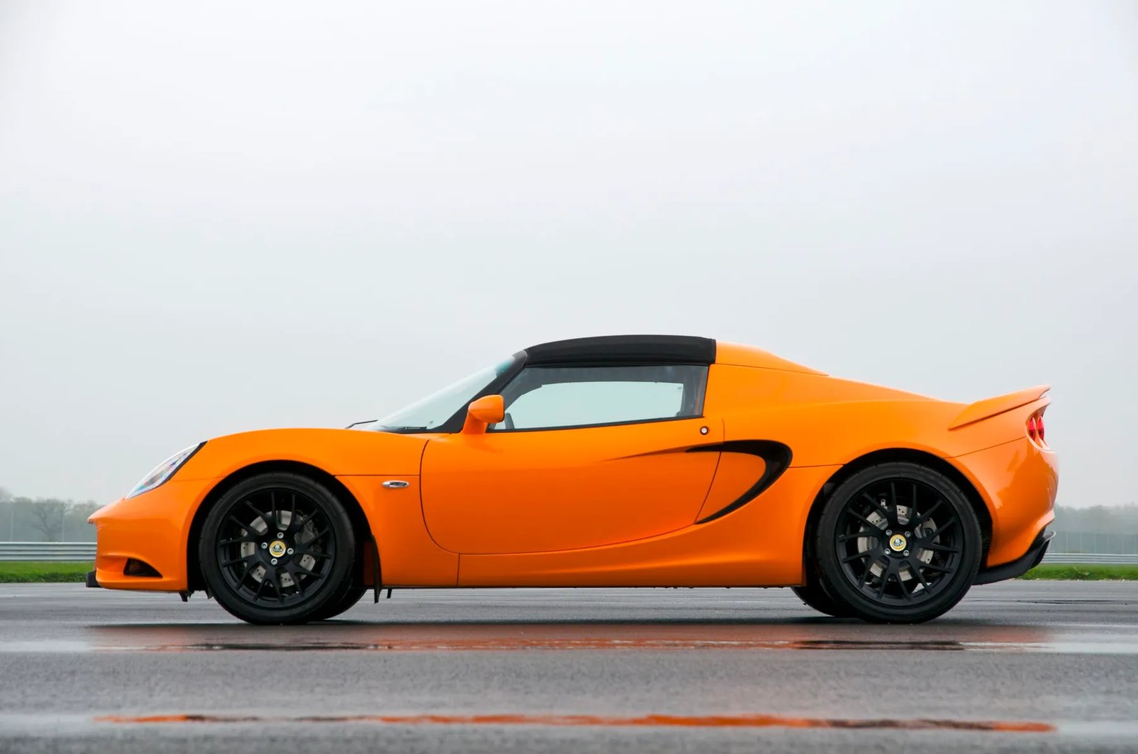 Lotus_Elise_2_generation_restyling__Roadster__4.jpg