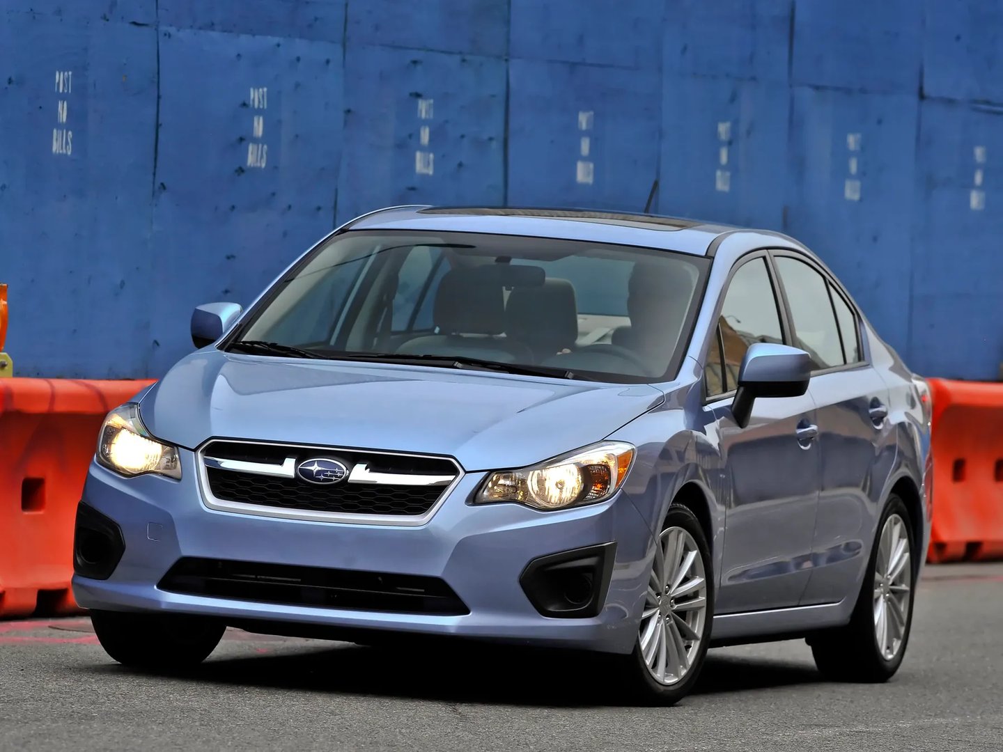 Subaru_Impreza_4_generation__Sedan__11.jpg