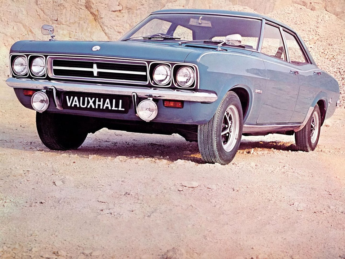 vauxhall_Victor_4_generation__Sedan__14.jpg