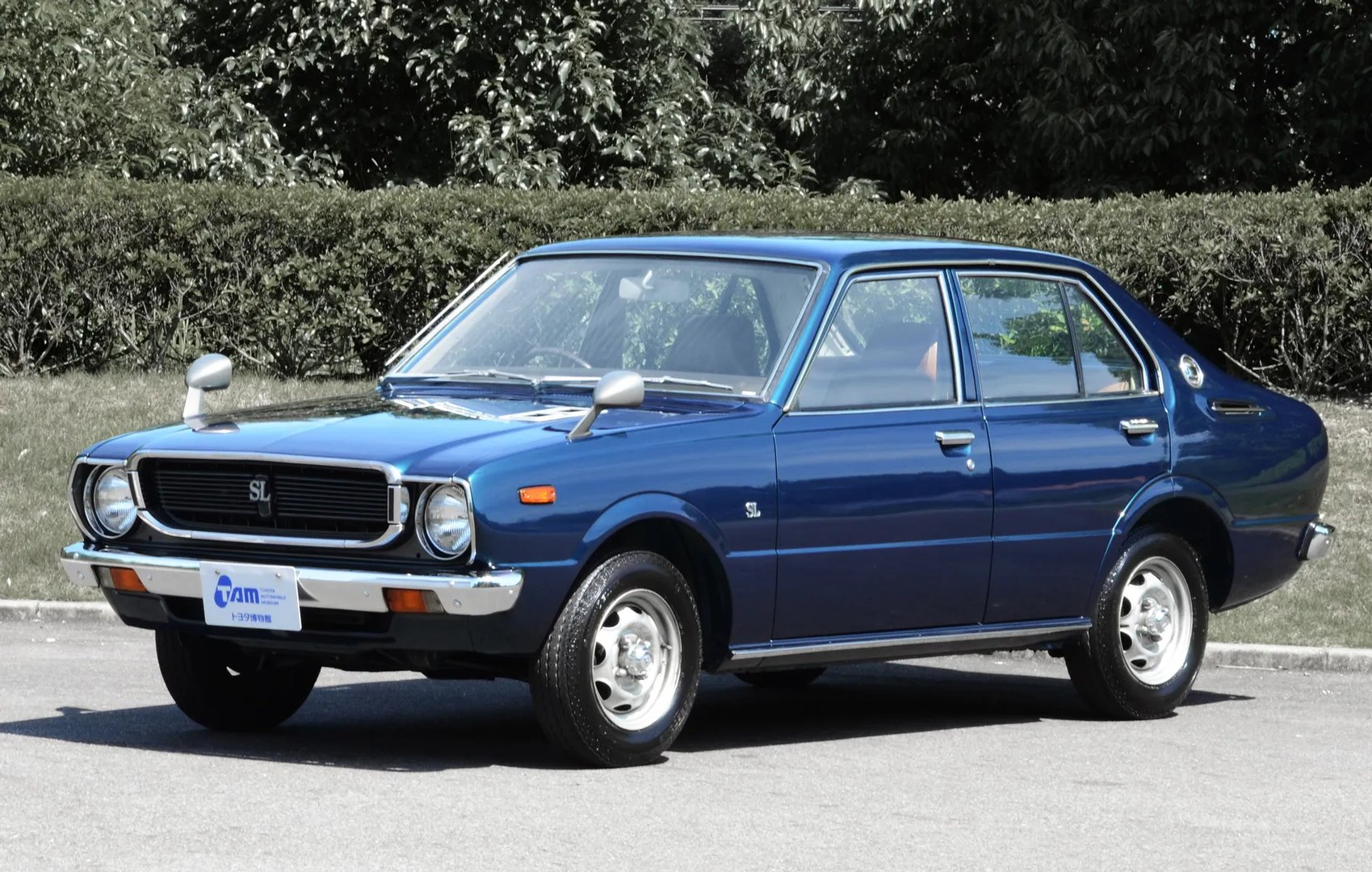 Toyota Corolla 3 generation  Sedan