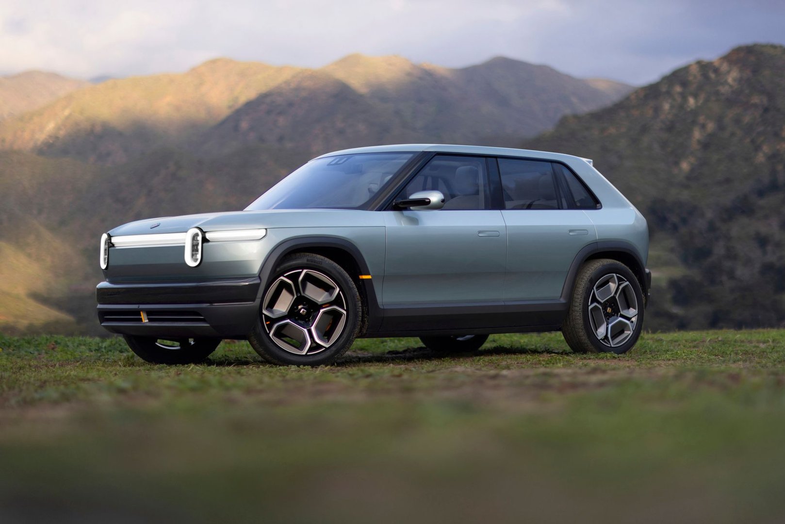 Rivian R3 1 generation