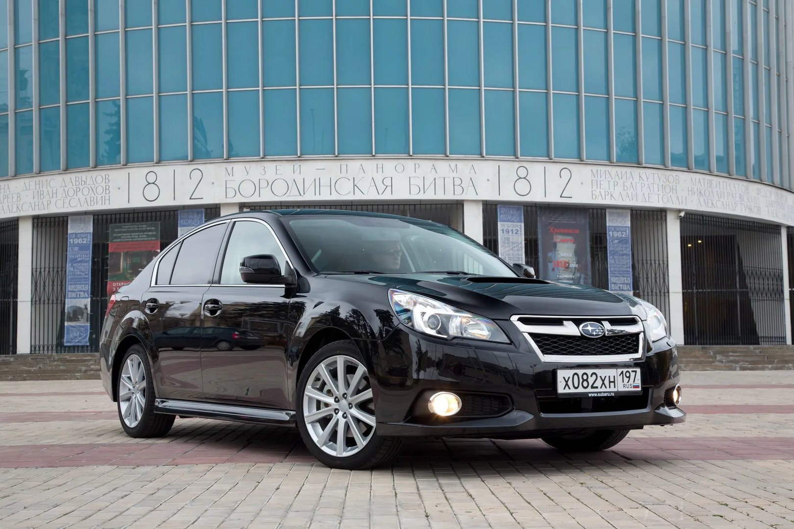 Subaru_Legacy_5_generation_restyling_1__Sedan__1.jpg