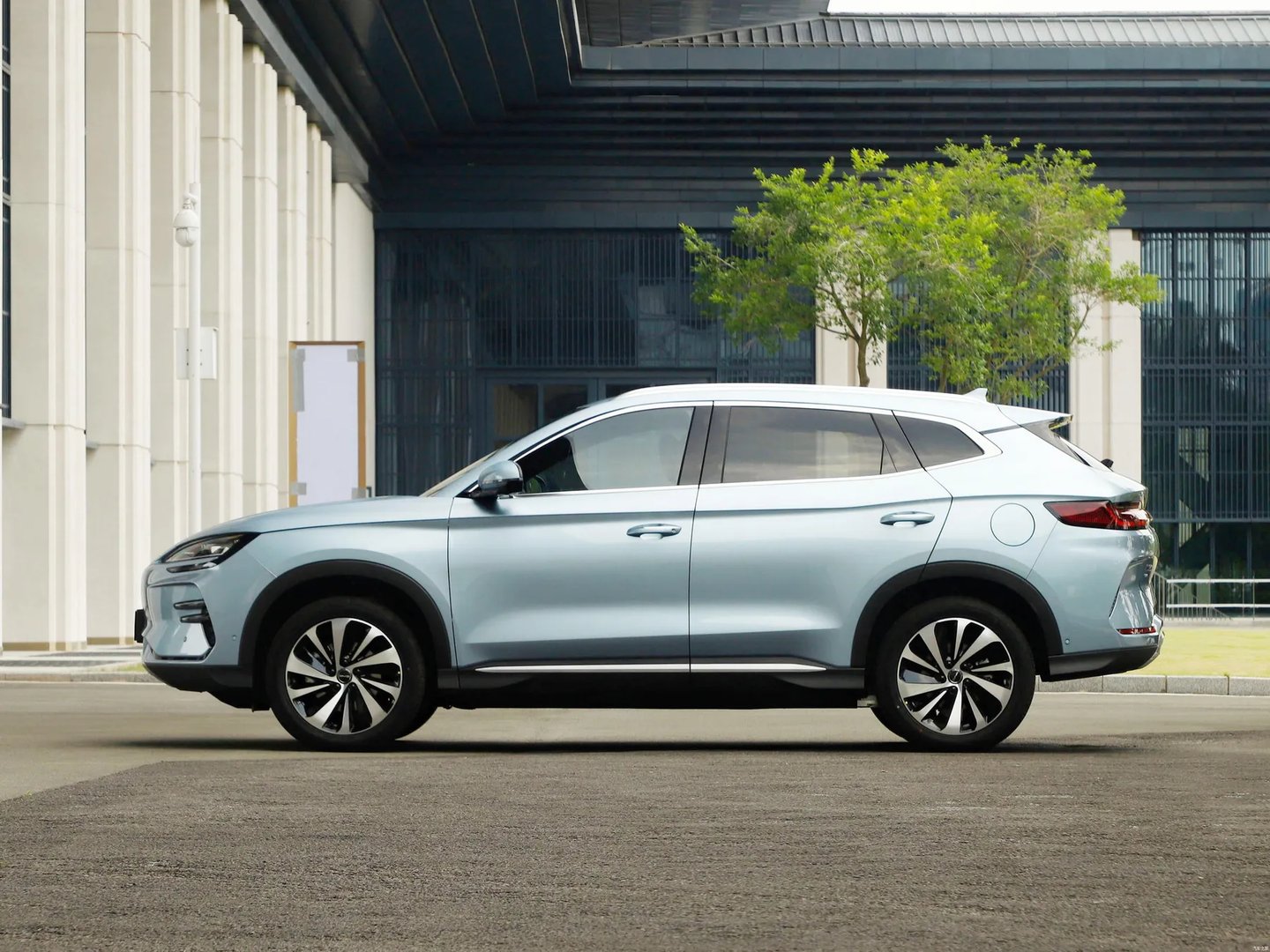 BYD_Seal_U_1_generation__SUV_5-doors__4.jpg