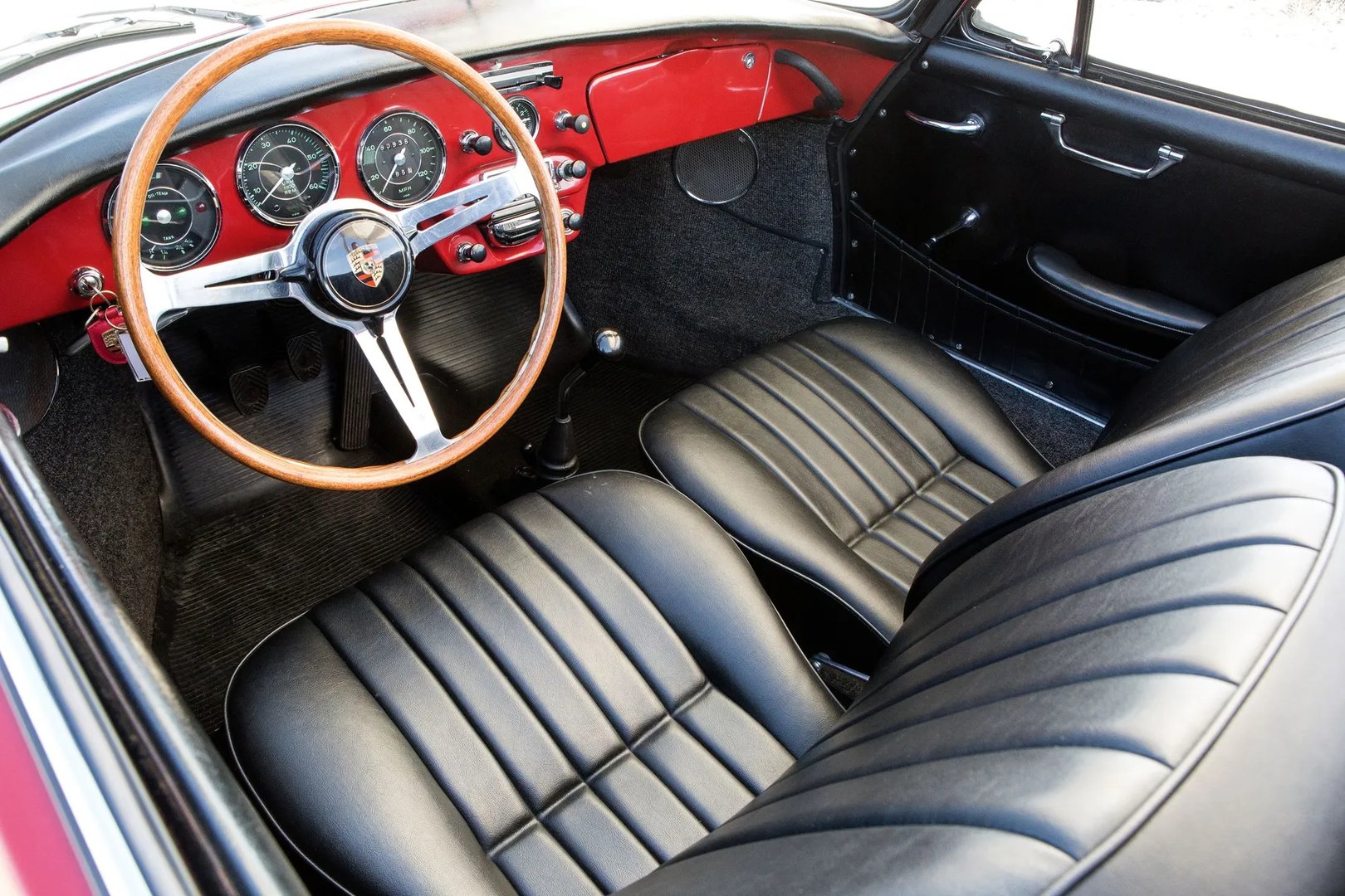 Porsche_356_4_generation__Cabrio__13.jpg