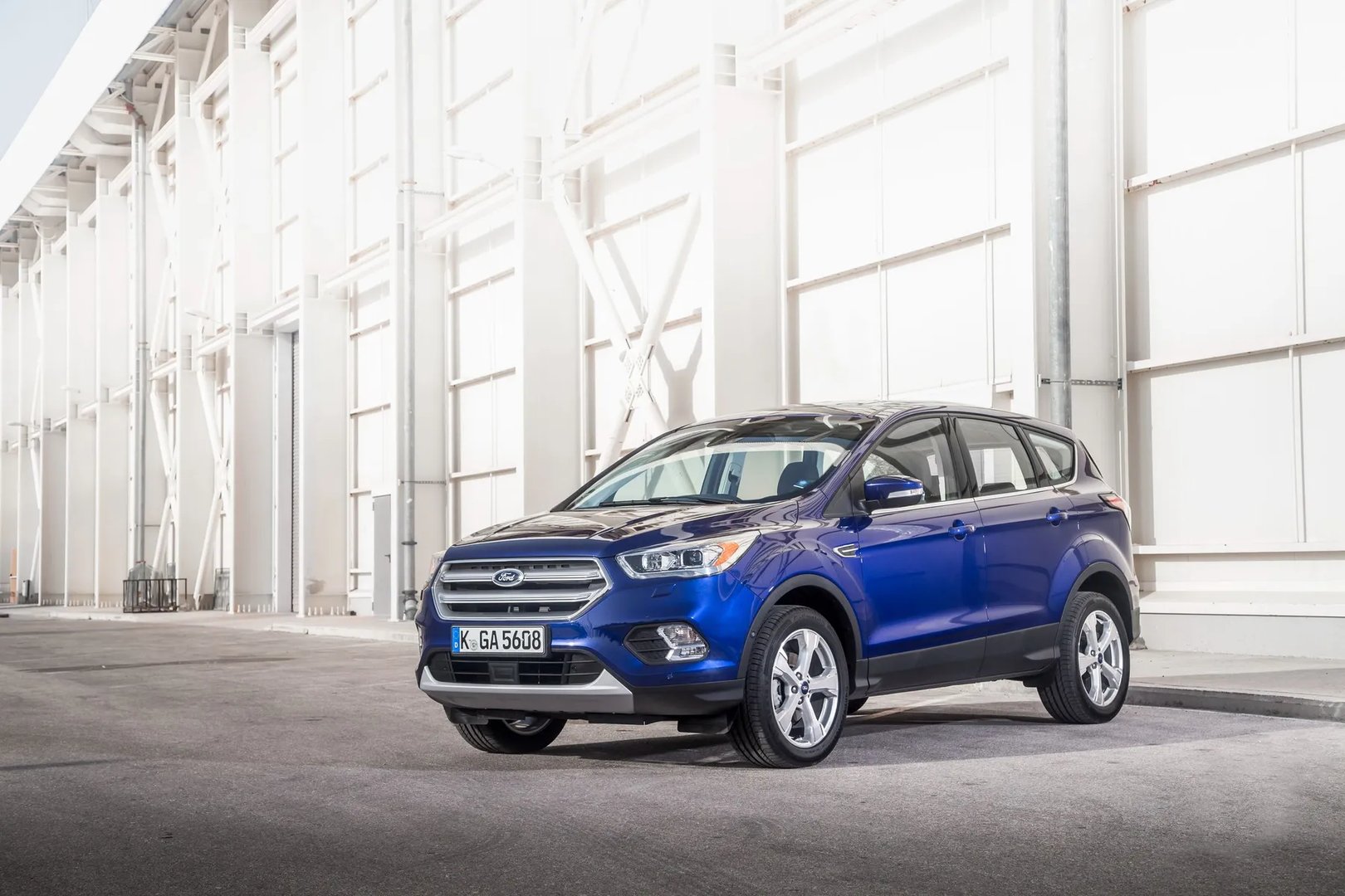 CBS  SUV 5-doors