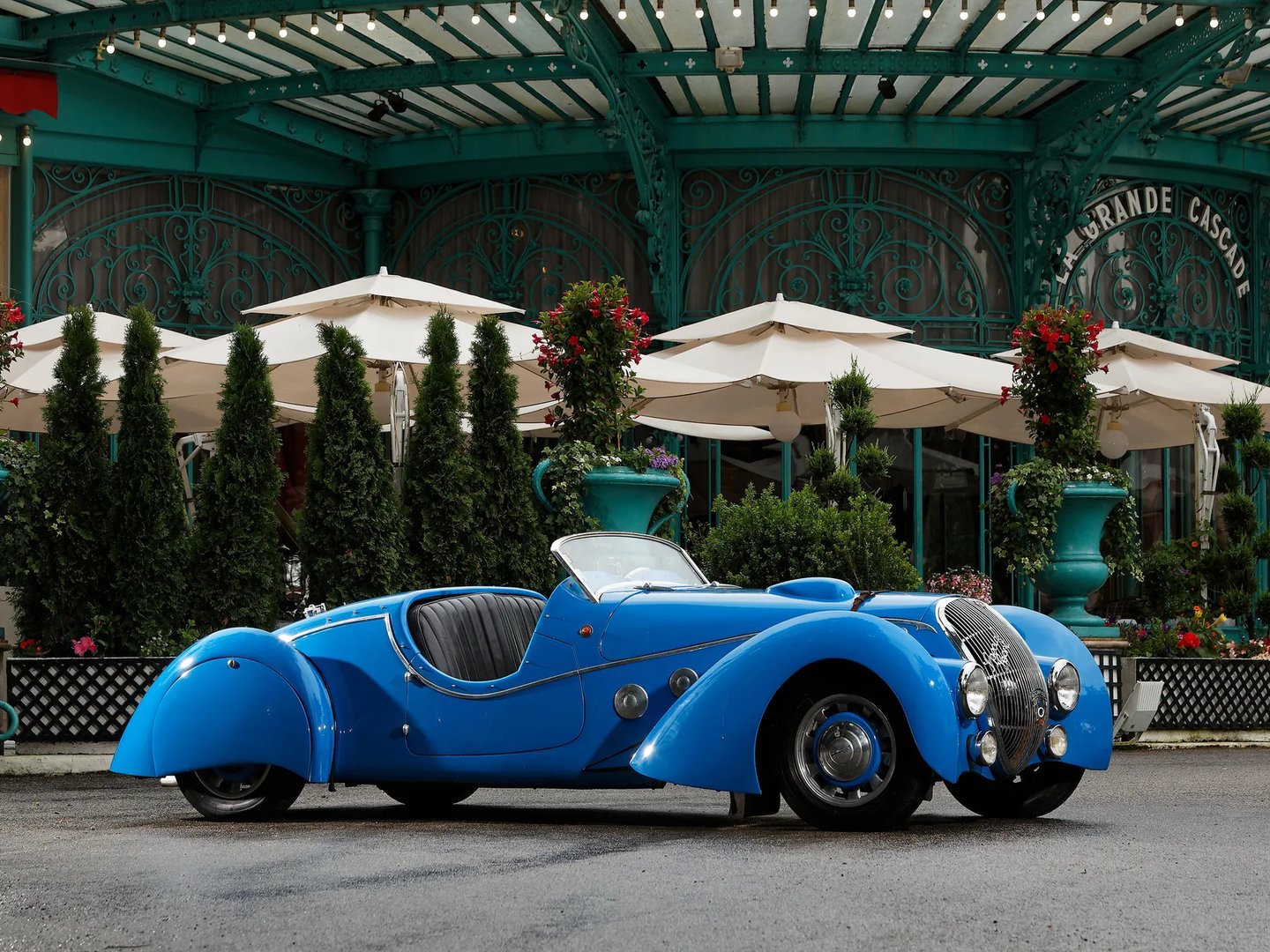 Peugeot_402_1_generation__Roadster__7.jpg