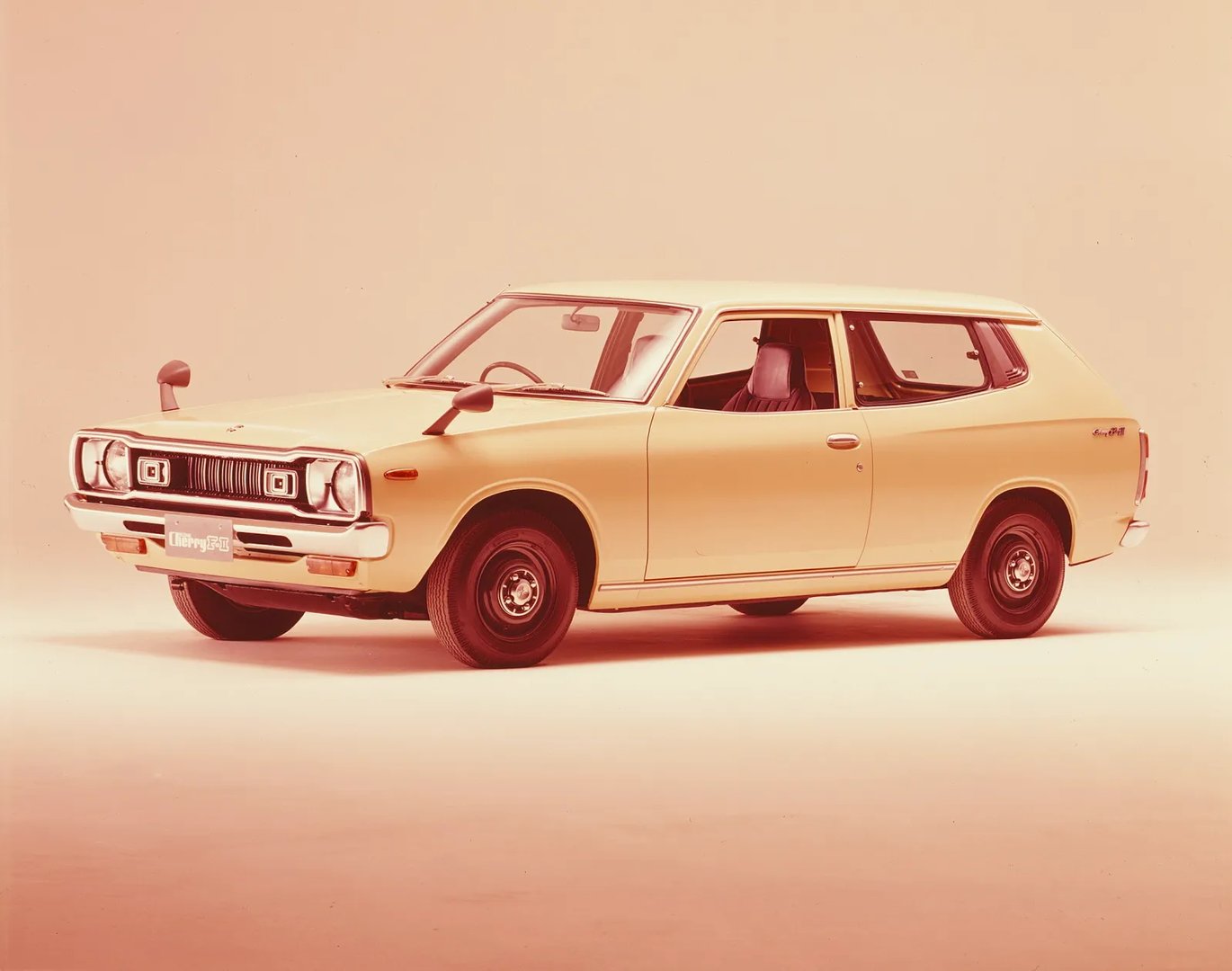 Nissan Cherry 2 generation  Estate 3-door
