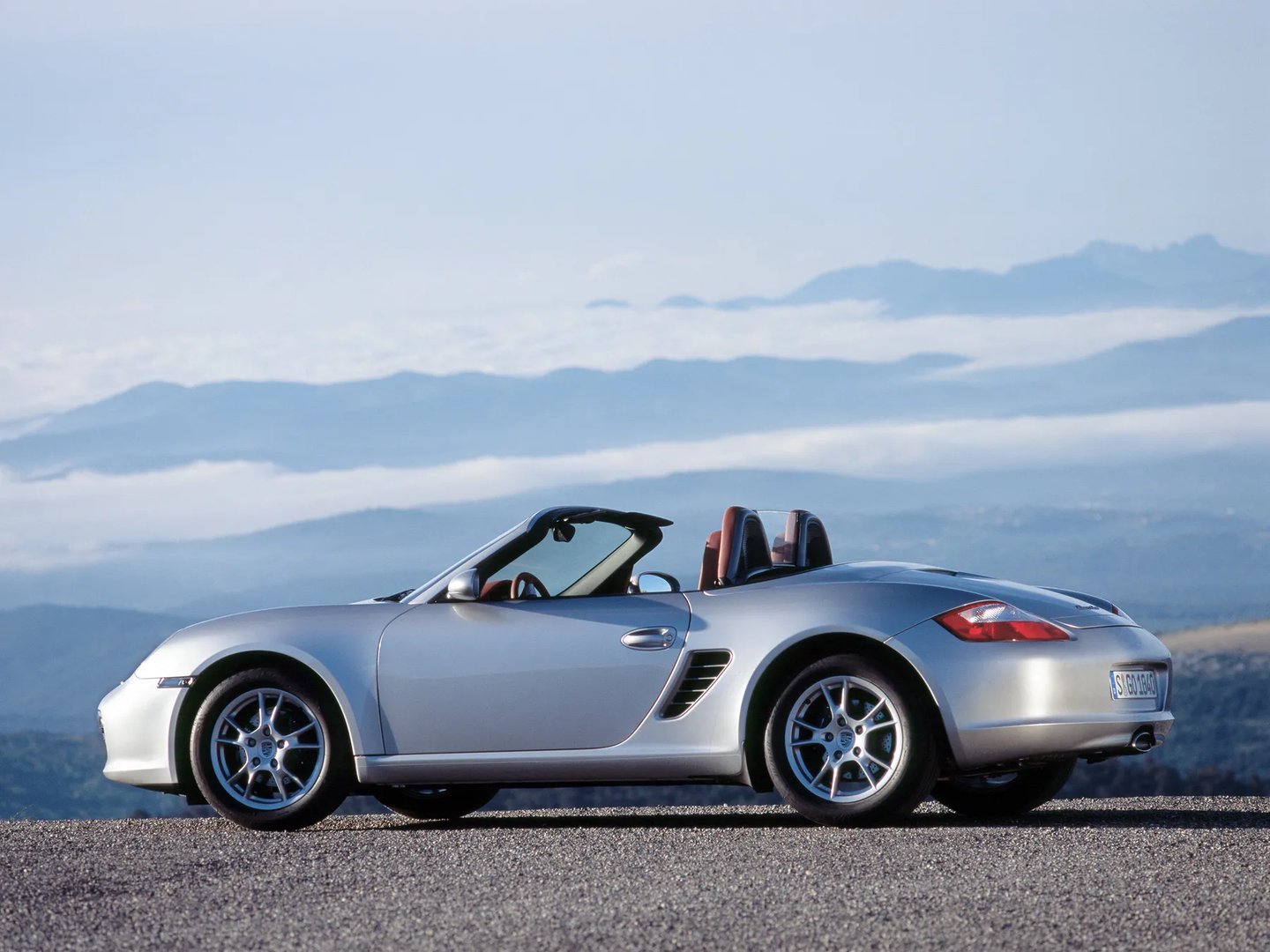 Porsche_718_Boxster_2_generation__Roadster__9.jpg