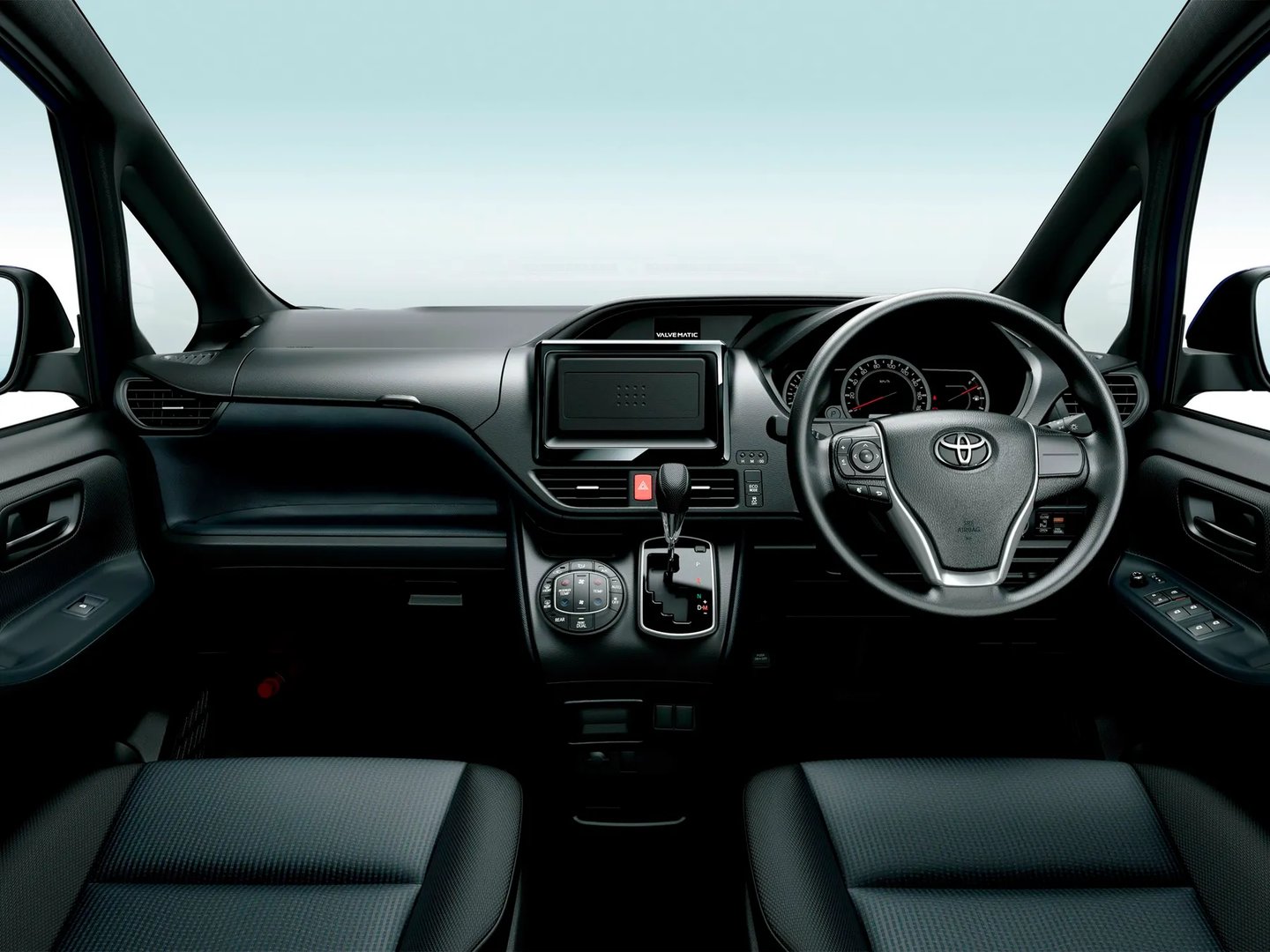 Toyota_Voxy_3_generation__Minivan__8.jpg