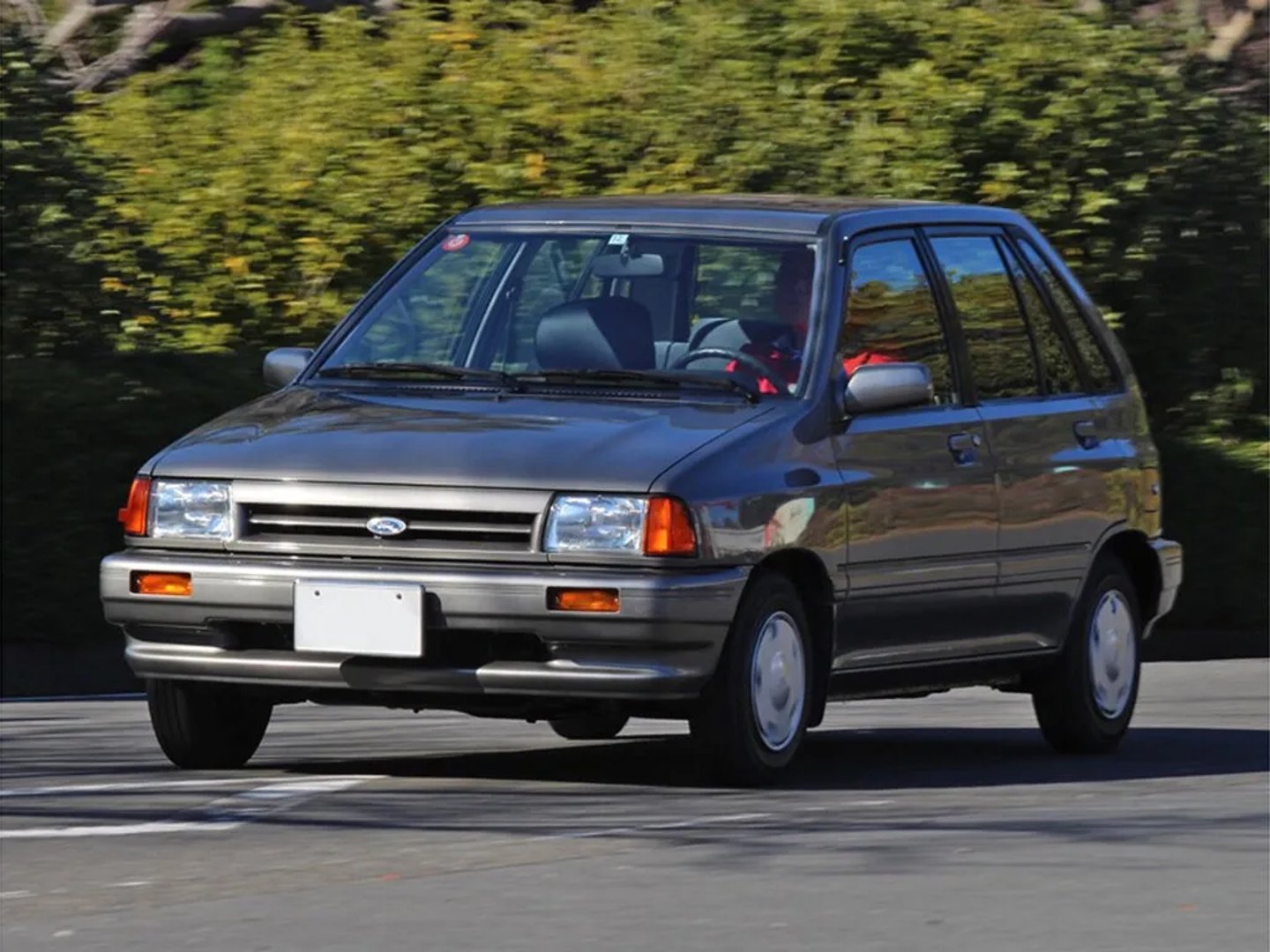 Ford_Festiva_1_generation__Mini_5-doors__1.jpg