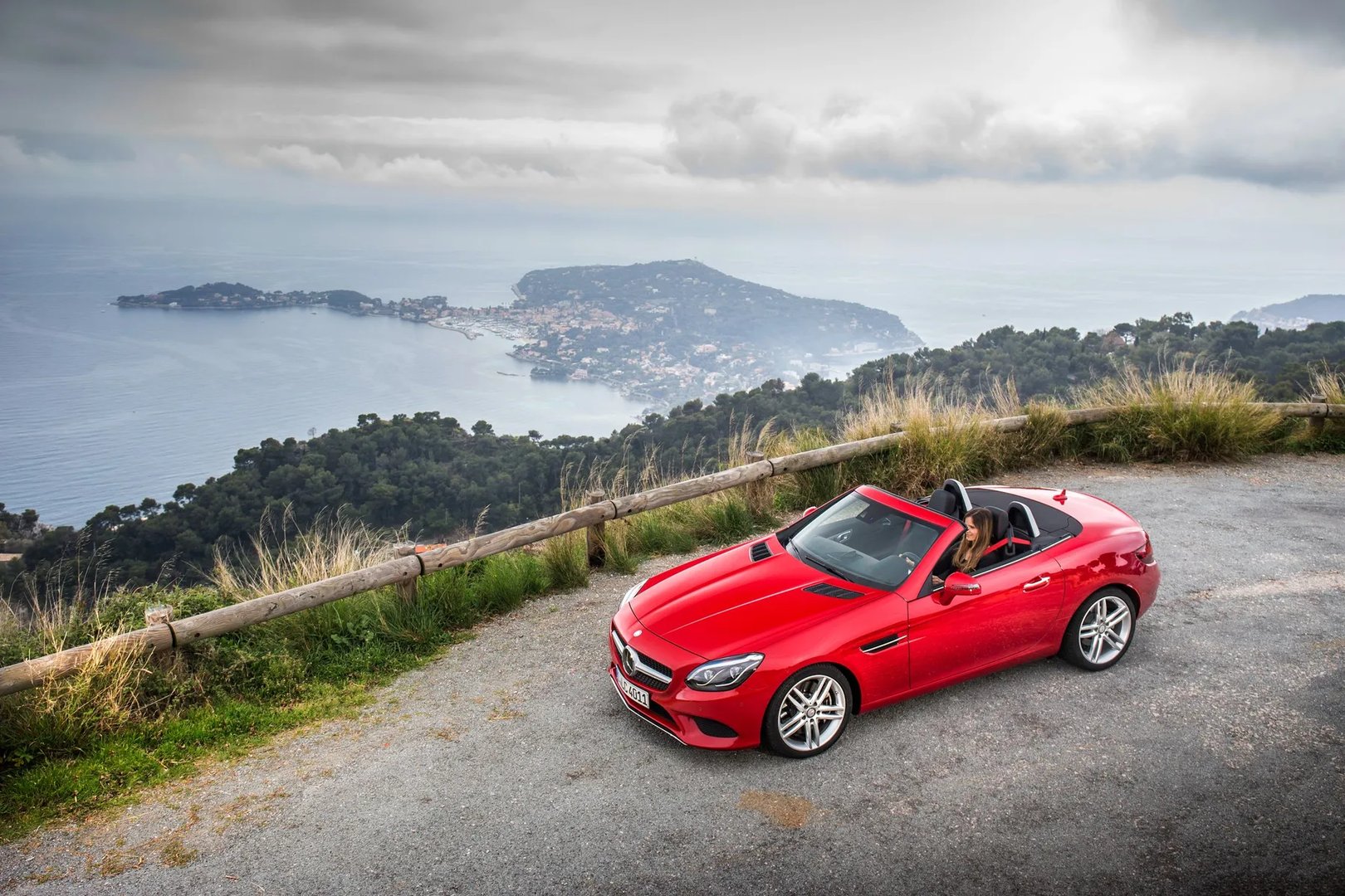 Mercedes_SLC_1_generation__Roadster__11.jpg