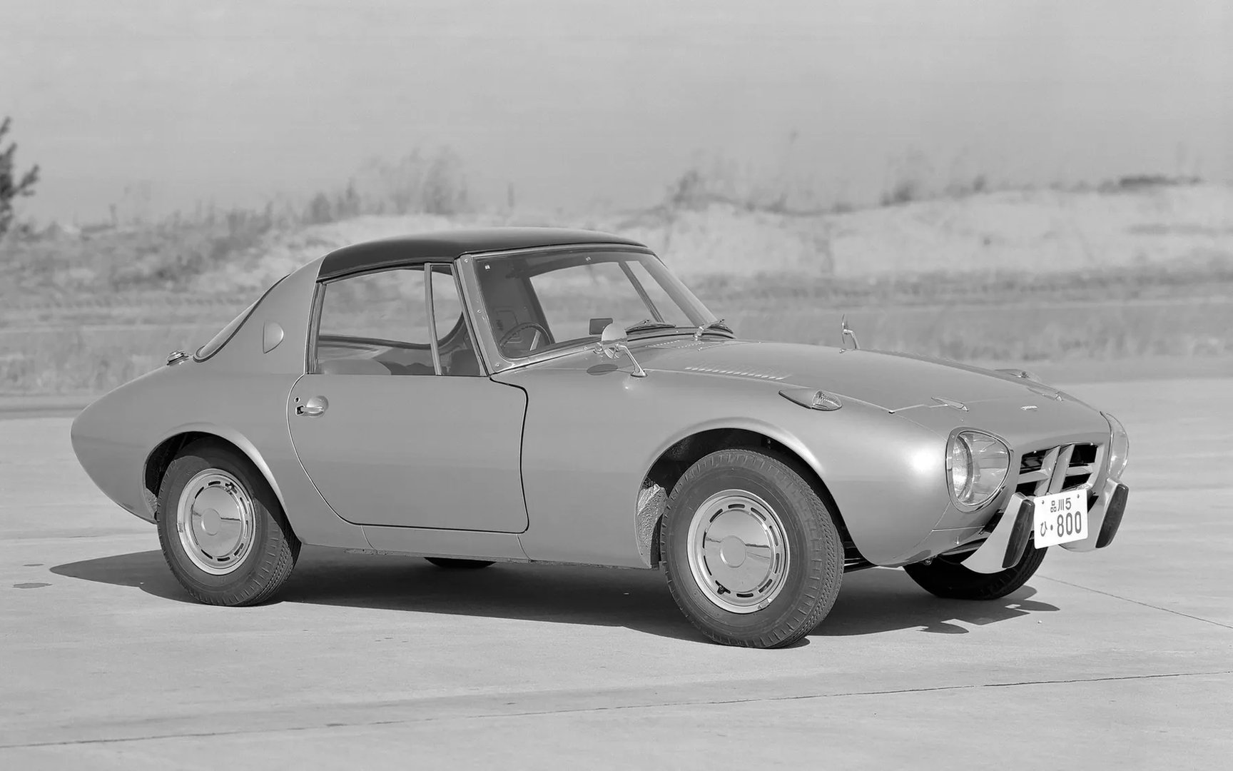 Toyota_Sports_800_1_generation__Targa__8.jpg