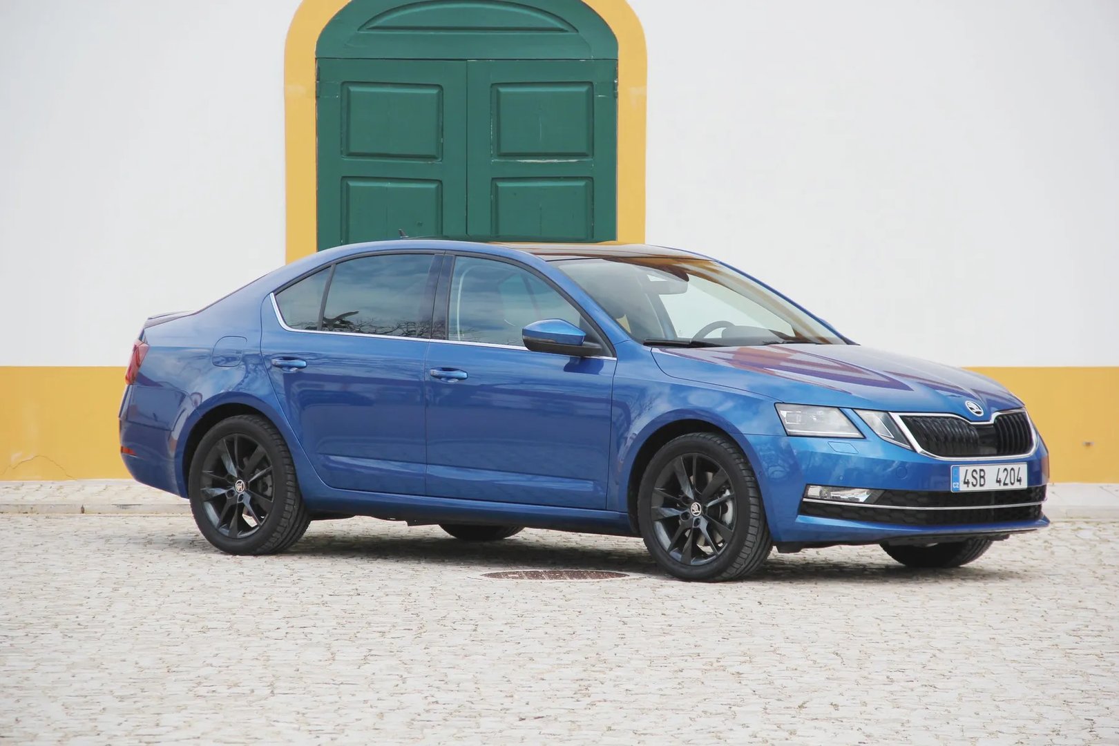 Skoda_Octavia_3_generation_restyling__Liftback__2.jpg