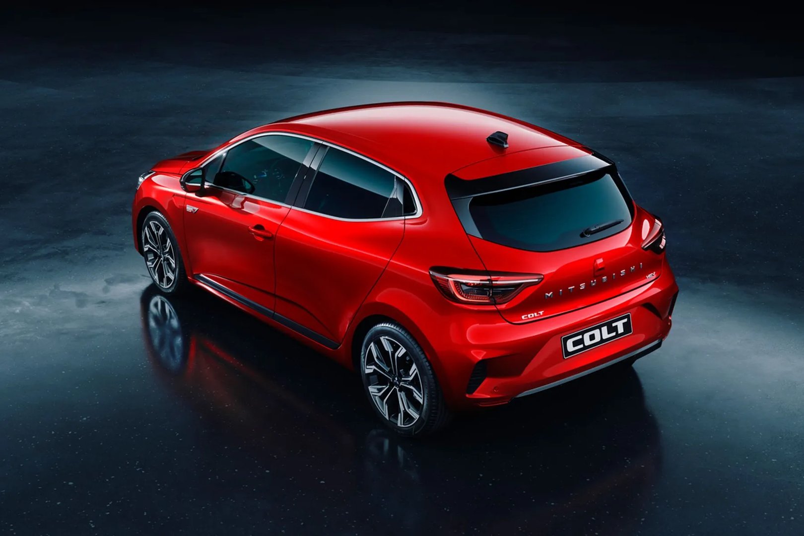 Mitsubishi_Colt_7_generation__Mini_5-doors__10.jpg