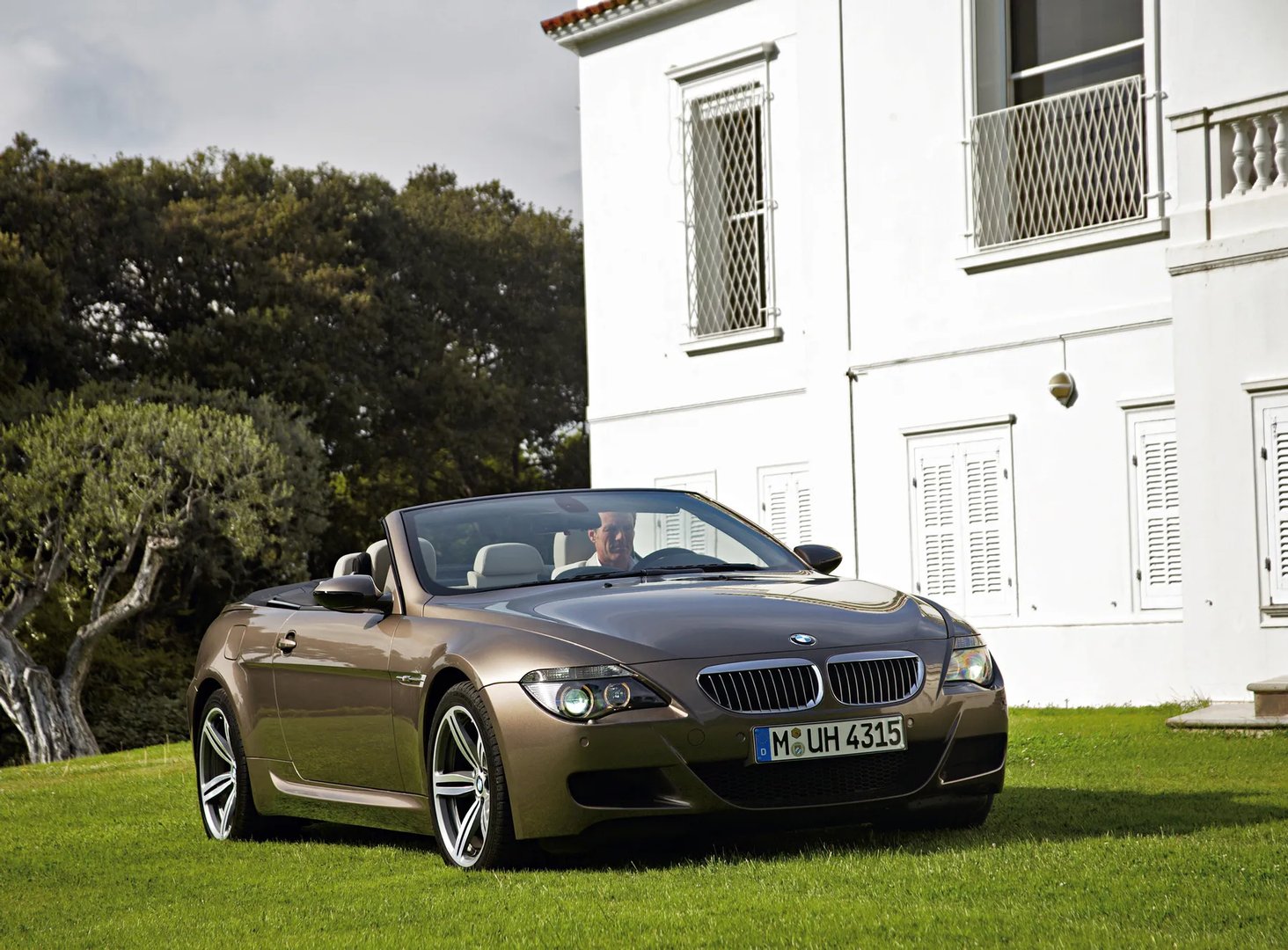 BMW_6_series_2_generation_restyling__Cabrio__8.jpg