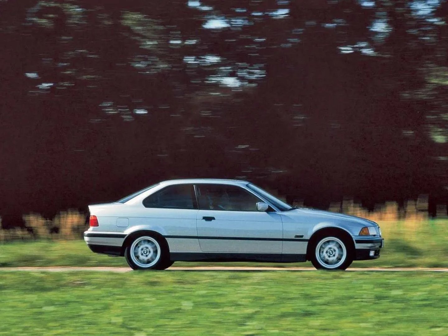 BMW_3_series_3_generation__Coupe__9.jpg
