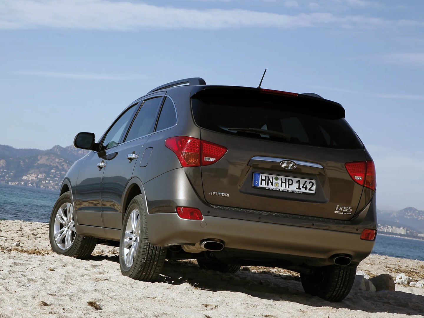 Hyundai_ix55_1_generation__SUV_5-doors__2.jpg