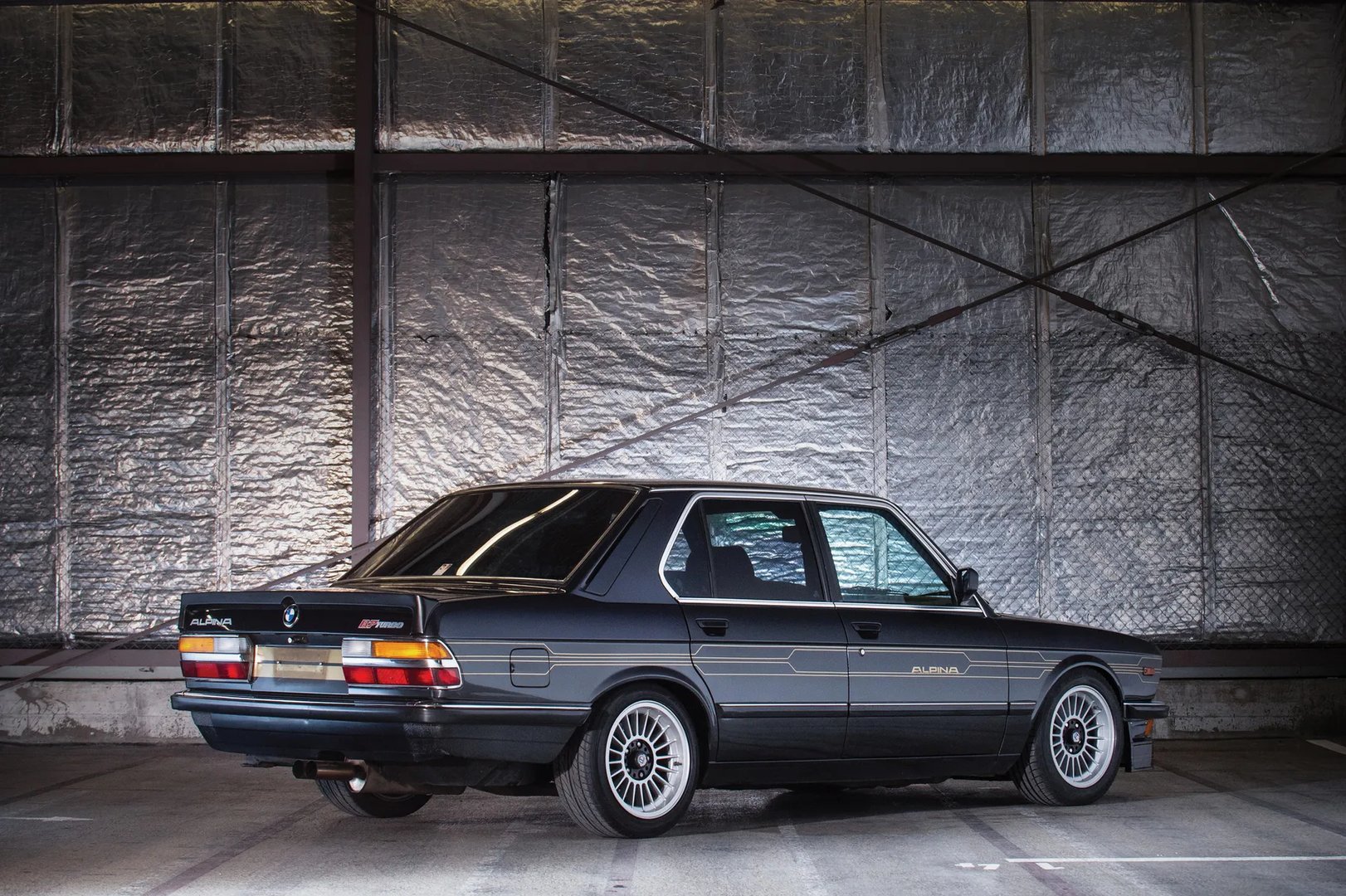 Alpina_B7_3_generation__Sedan__3.jpg
