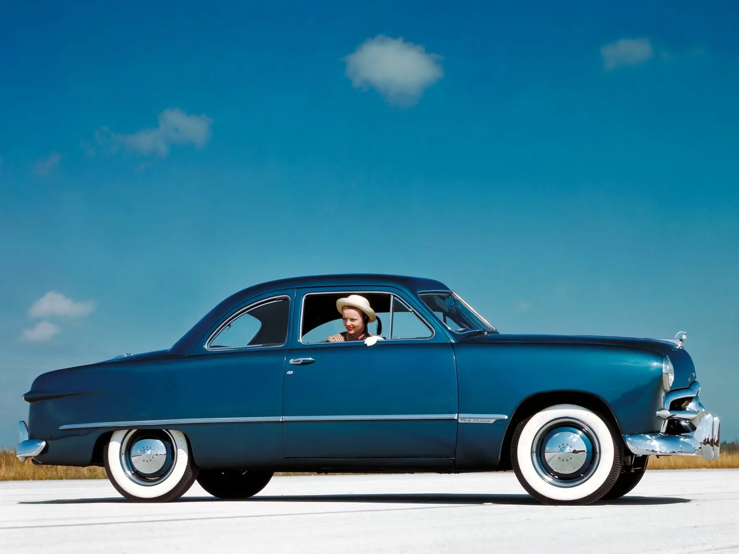 Ford_Custom_1_generation__Coupe__5.jpg