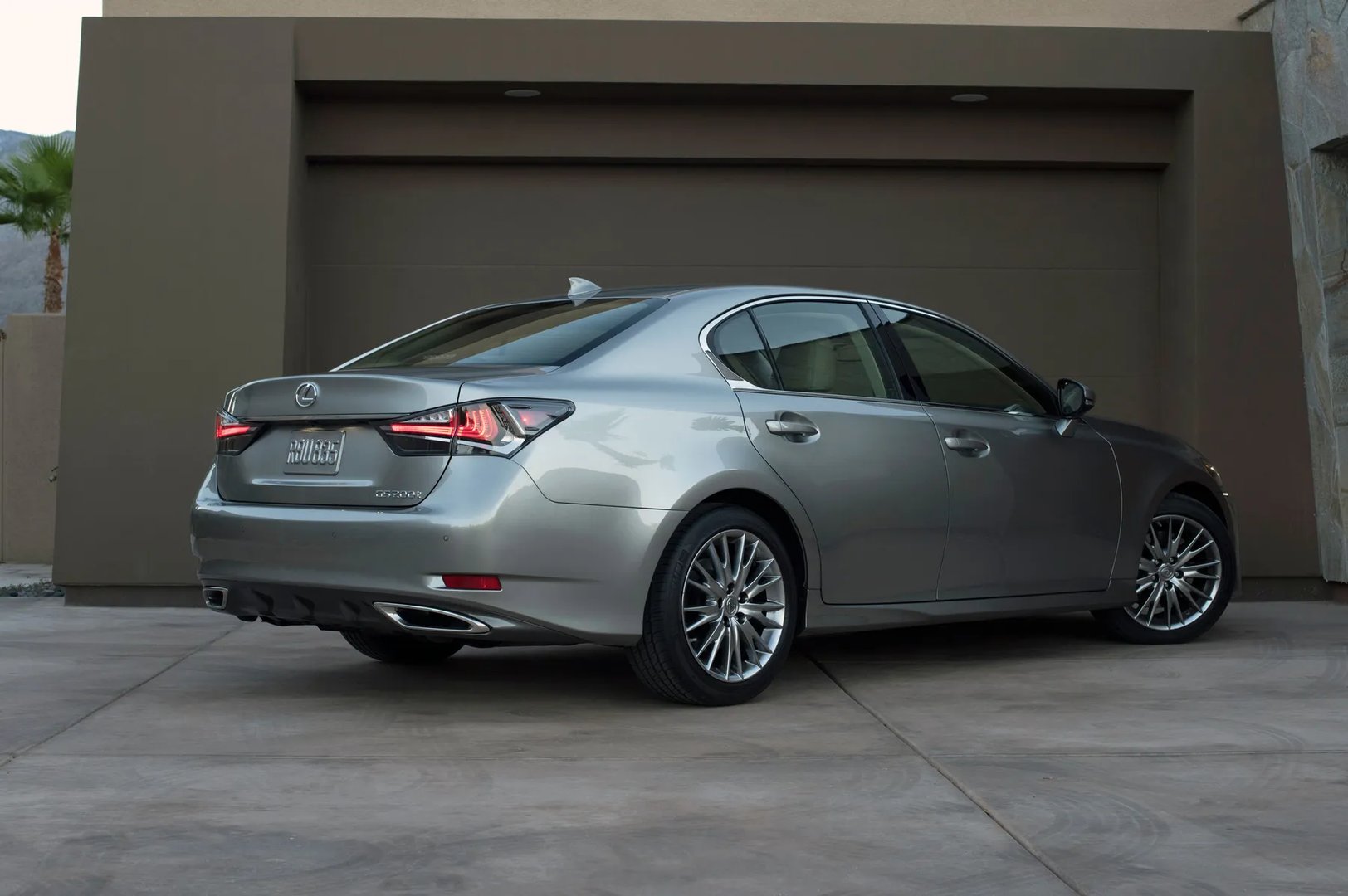 Lexus_GS_4_generation_restyling__Sedan__2.jpg