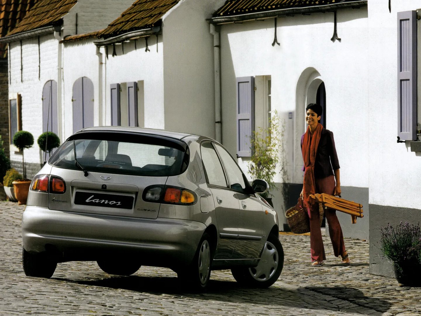 Daewoo_Lanos_1_generation__Mini_5-doors__7.jpg